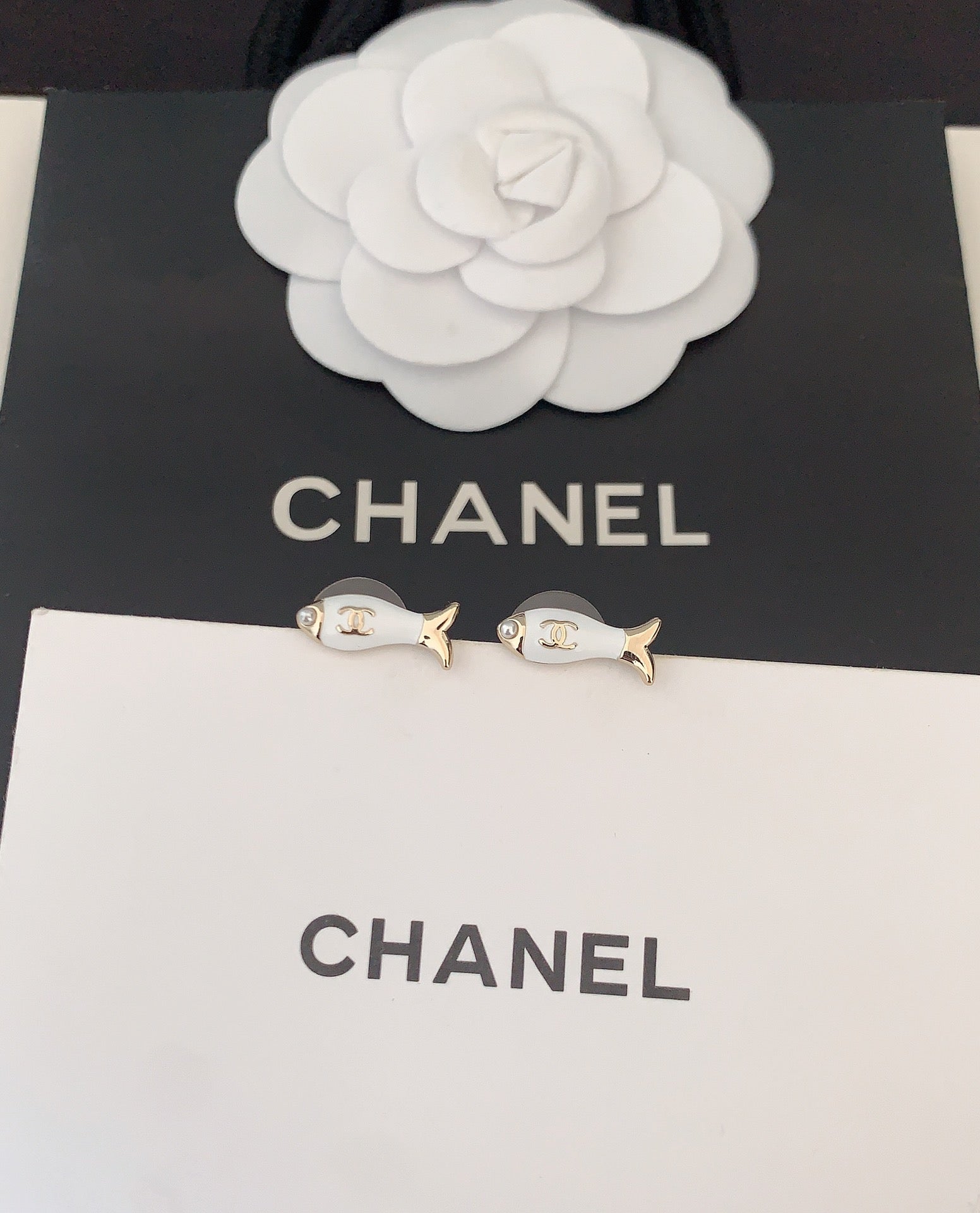 LuxluxHouse Best Quality Accessories Chanel