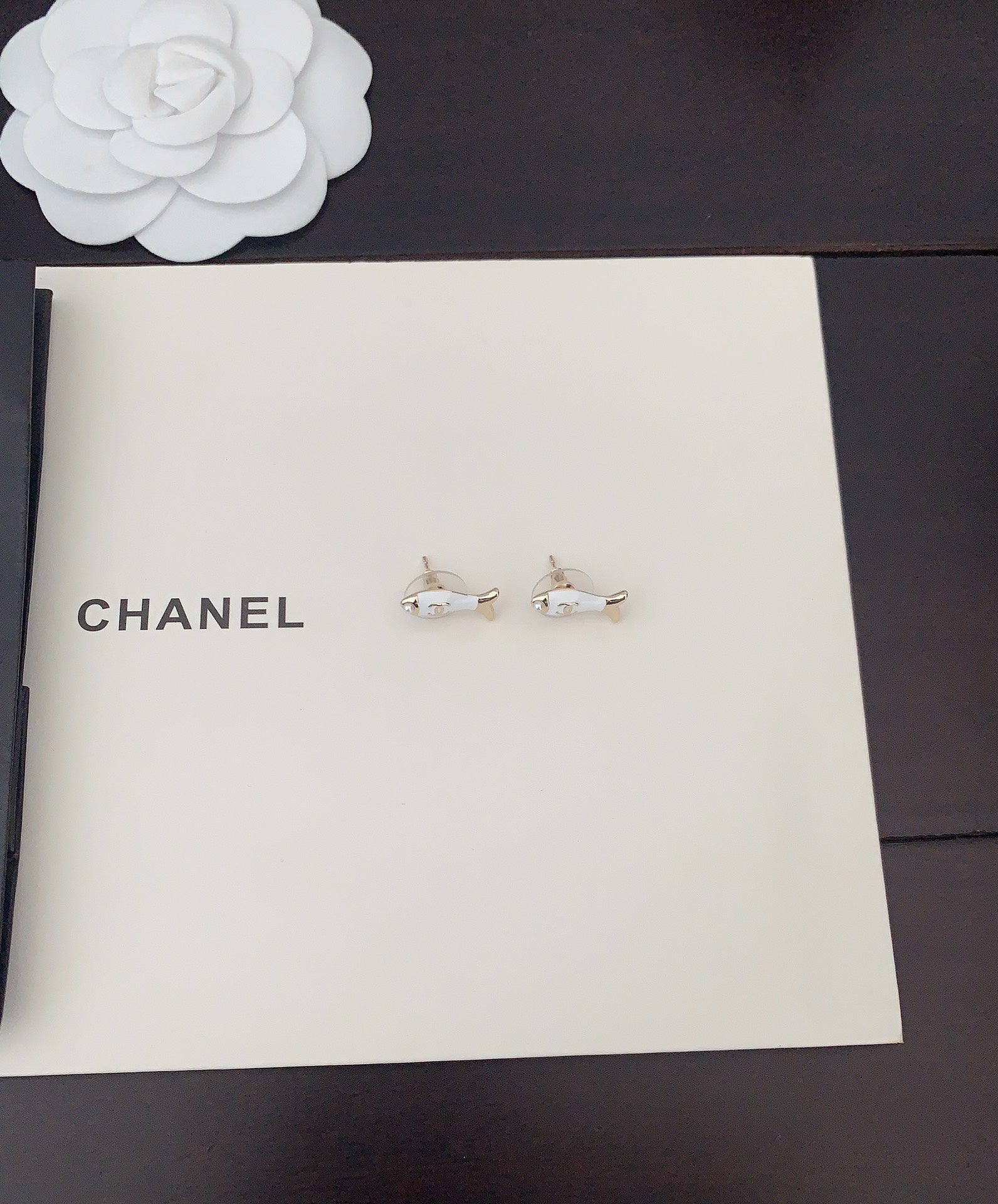 LuxluxHouse Best Quality Accessories Chanel