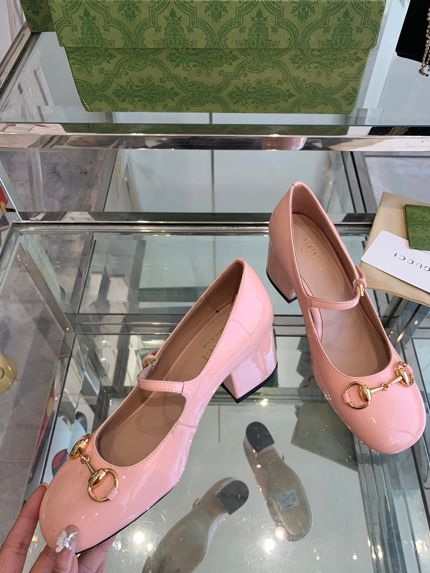 LuxluxHouse Best Quality Gucci Women Shoes