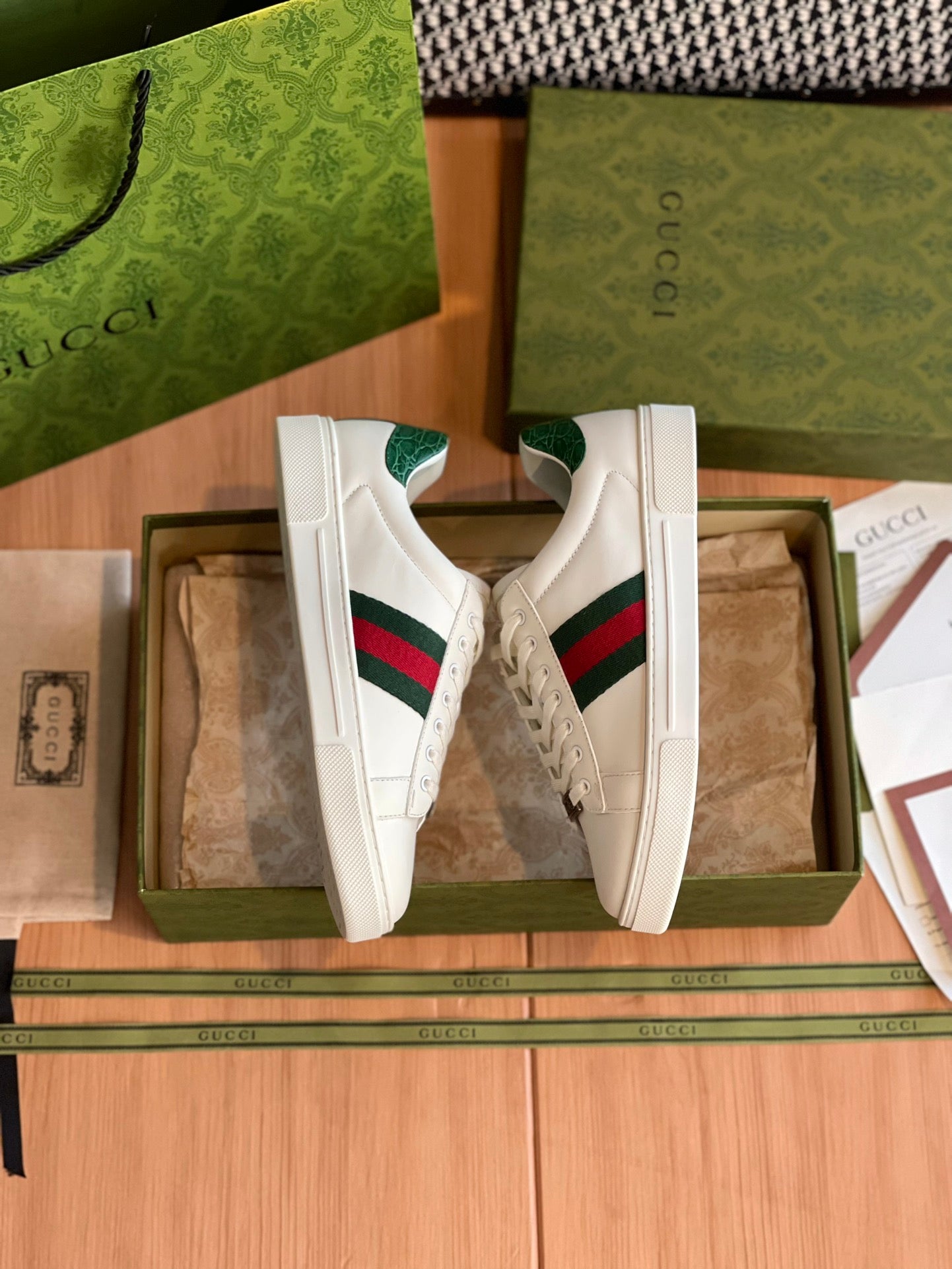 LuxluxHouse Best Quality Gucci Women Shoes