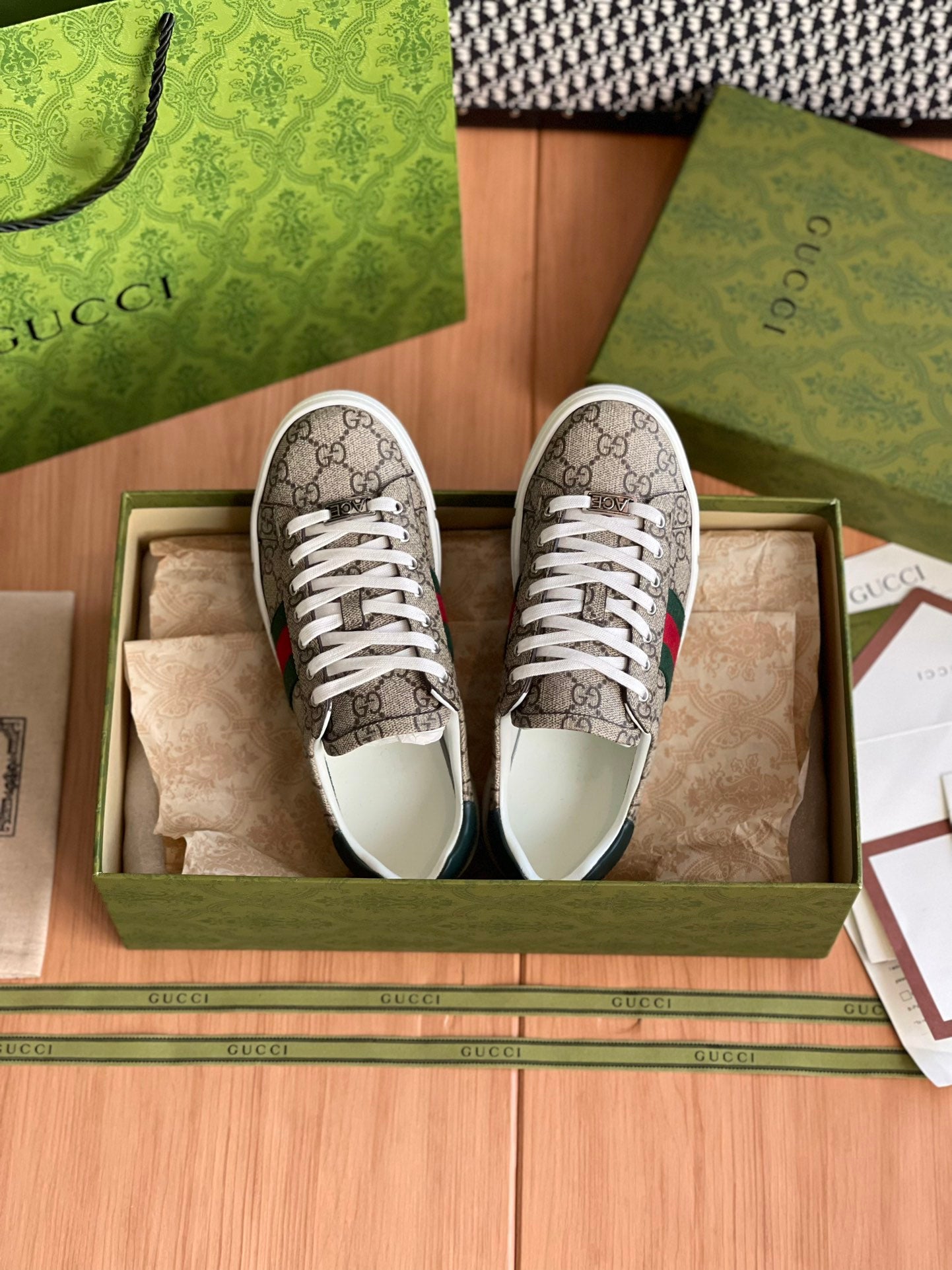 LuxluxHouse Best Quality Gucci Women Shoes