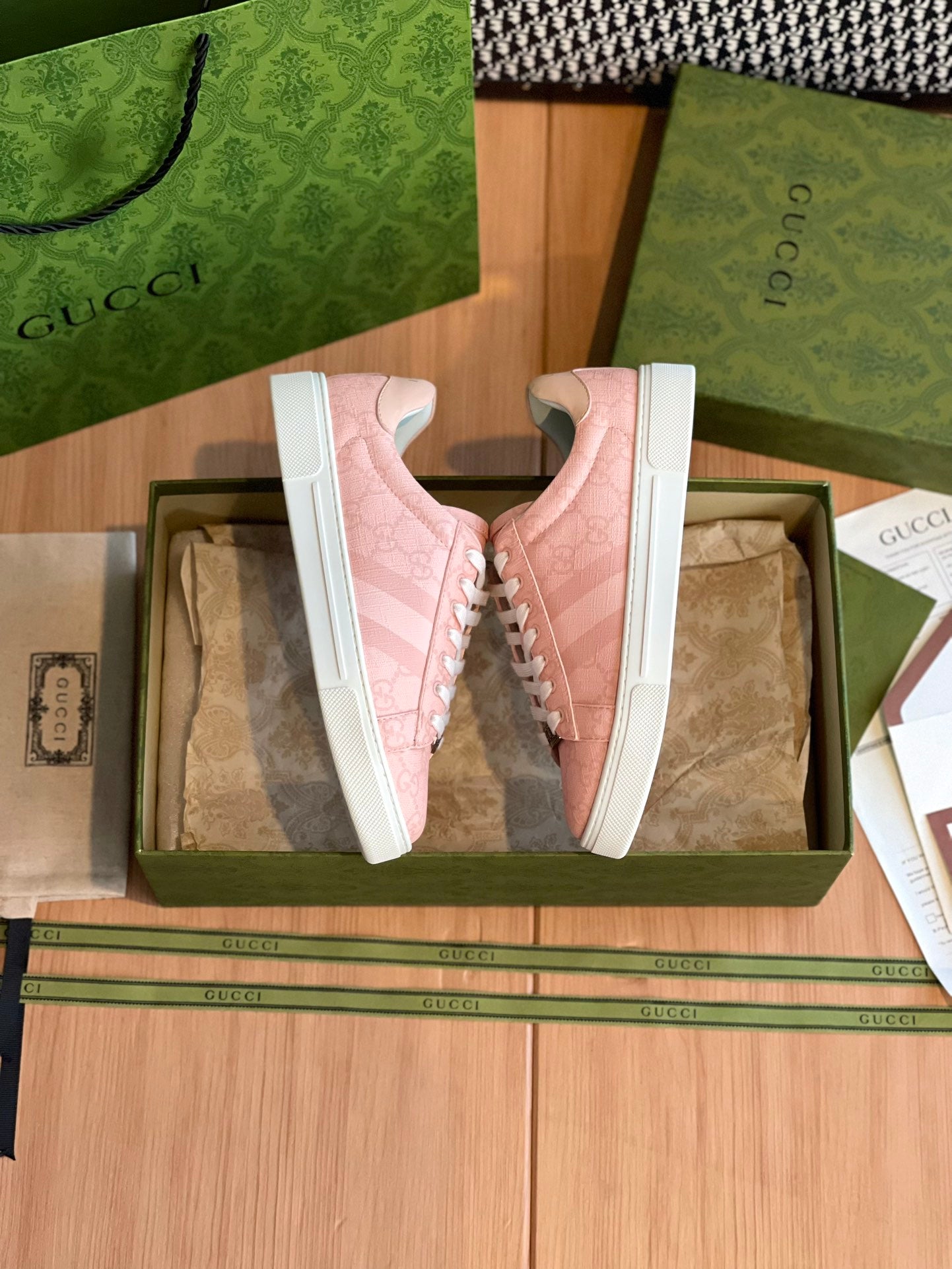 LuxluxHouse Best Quality Gucci Women Shoes