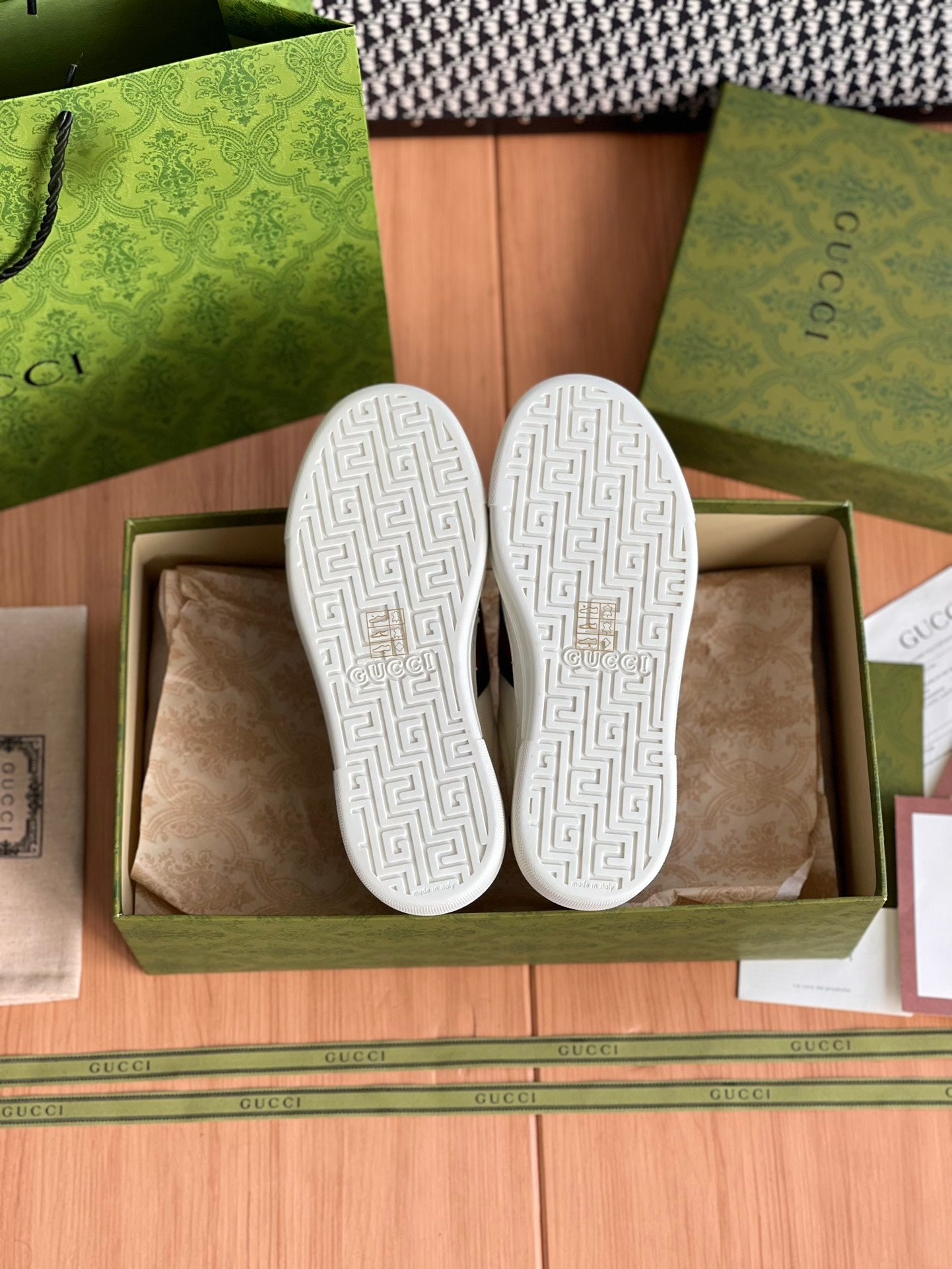 LuxluxHouse Best Quality Gucci Women Shoes