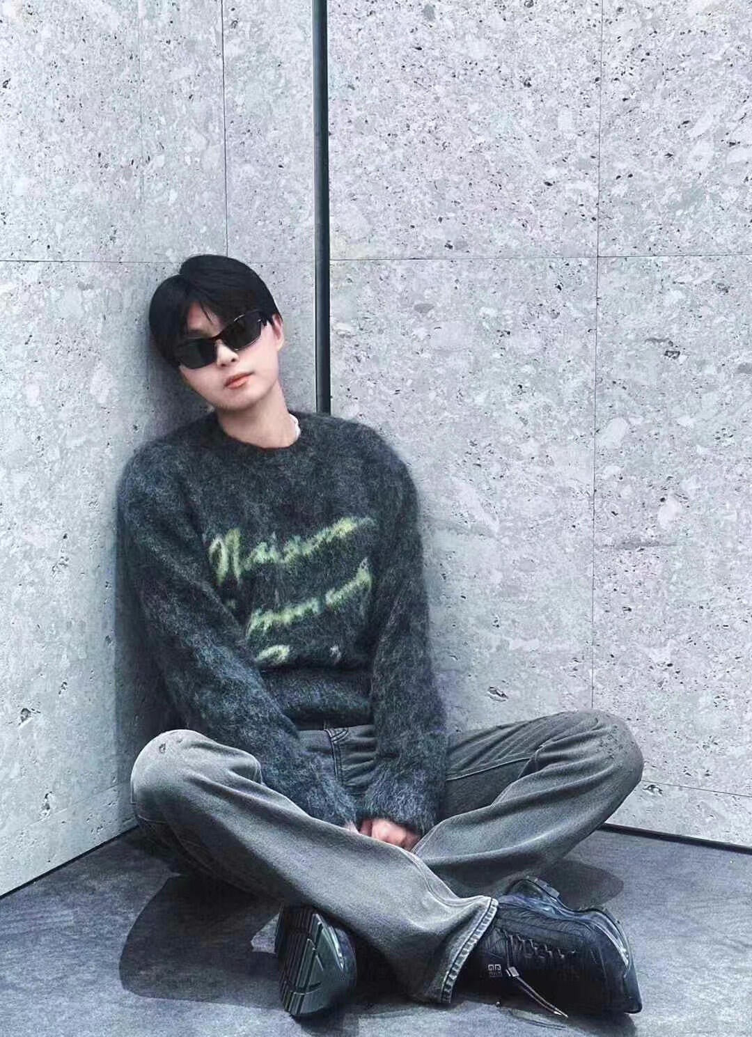 LuxluxHouse Best Quality Clothes Givenchy Hoodie & Sweater