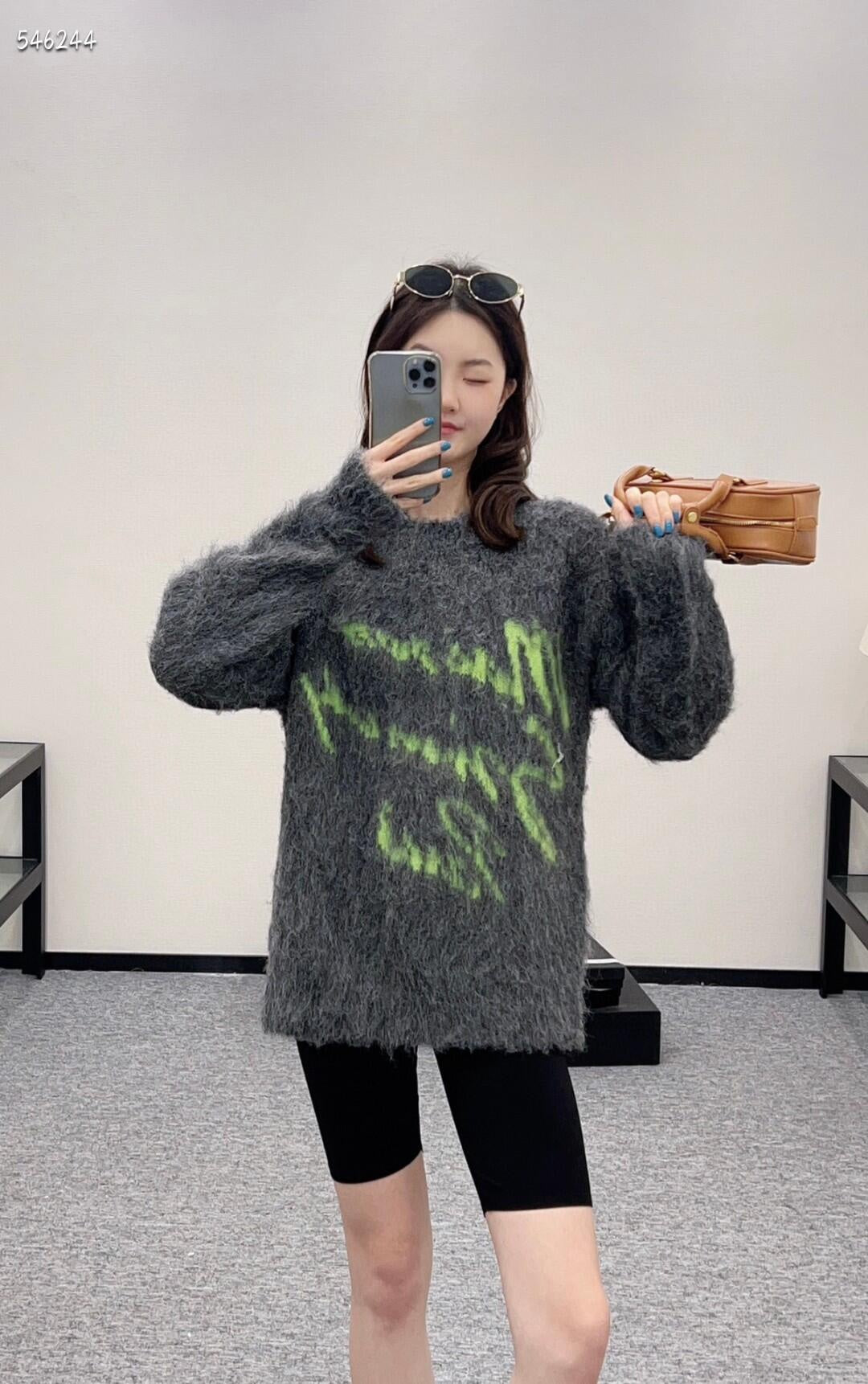 LuxluxHouse Best Quality Clothes Givenchy Hoodie & Sweater
