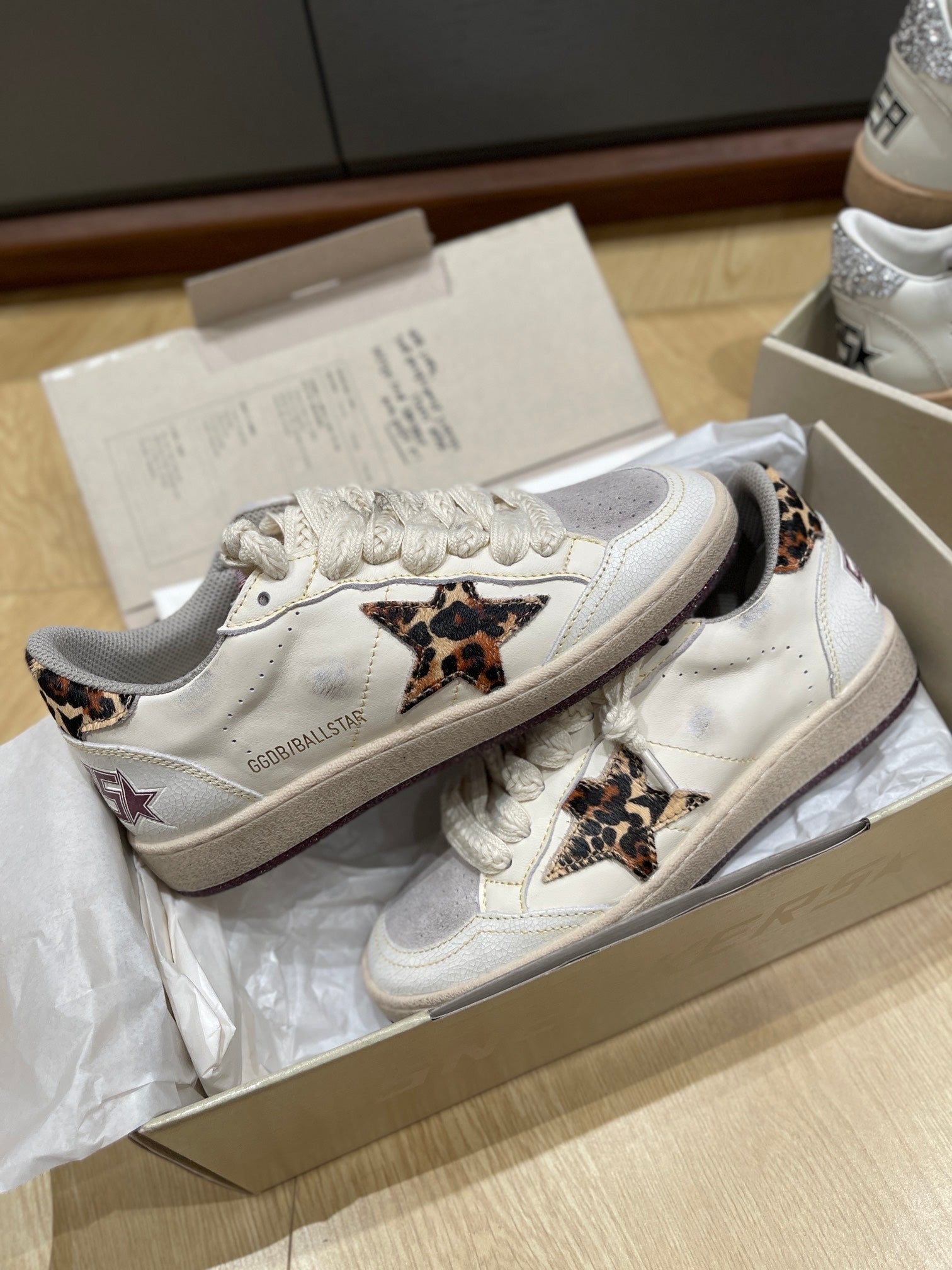 LuxluxHouse Best Quality Shoes Golden Goose