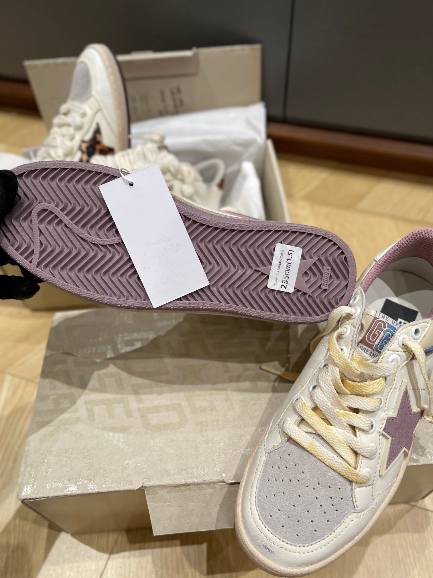 LuxluxHouse Best Quality Shoes Golden Goose
