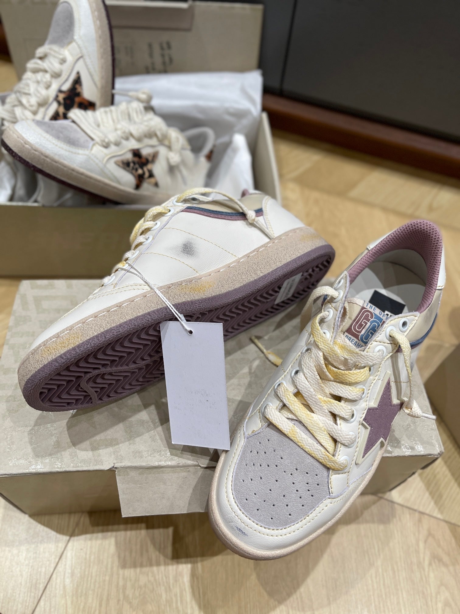 LuxluxHouse Best Quality Shoes Golden Goose