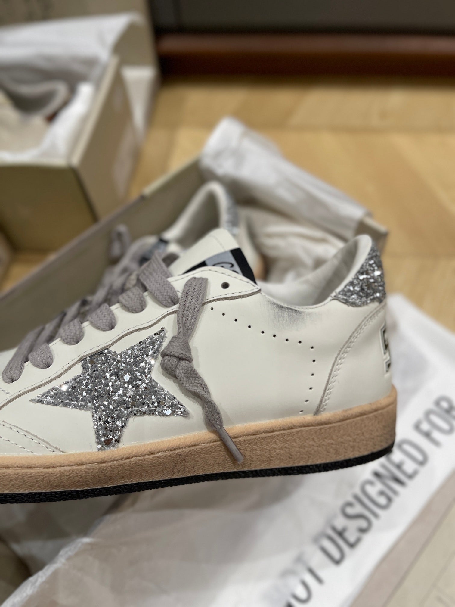 LuxluxHouse Best Quality Shoes Golden Goose