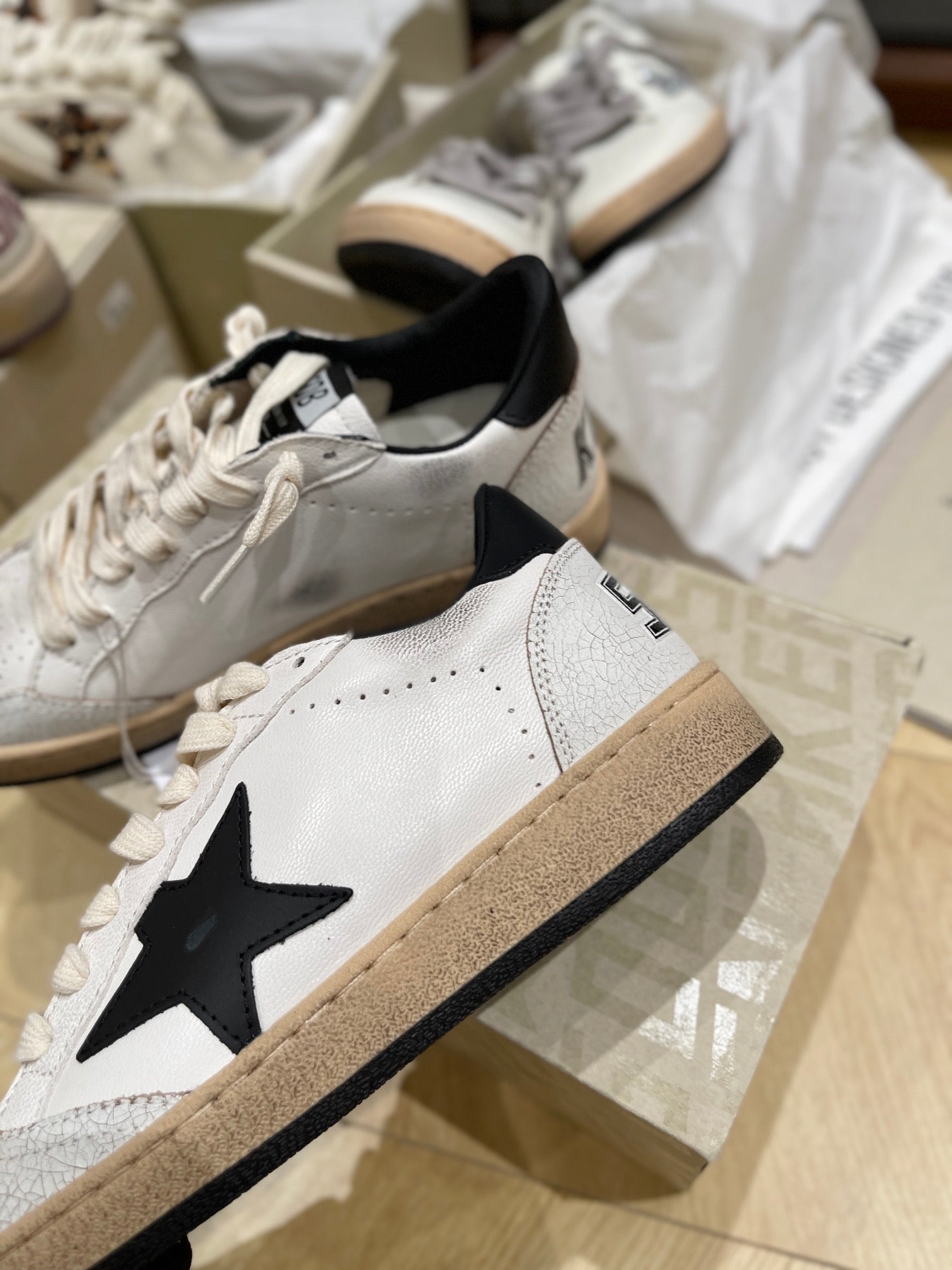 LuxluxHouse Best Quality Shoes Golden Goose