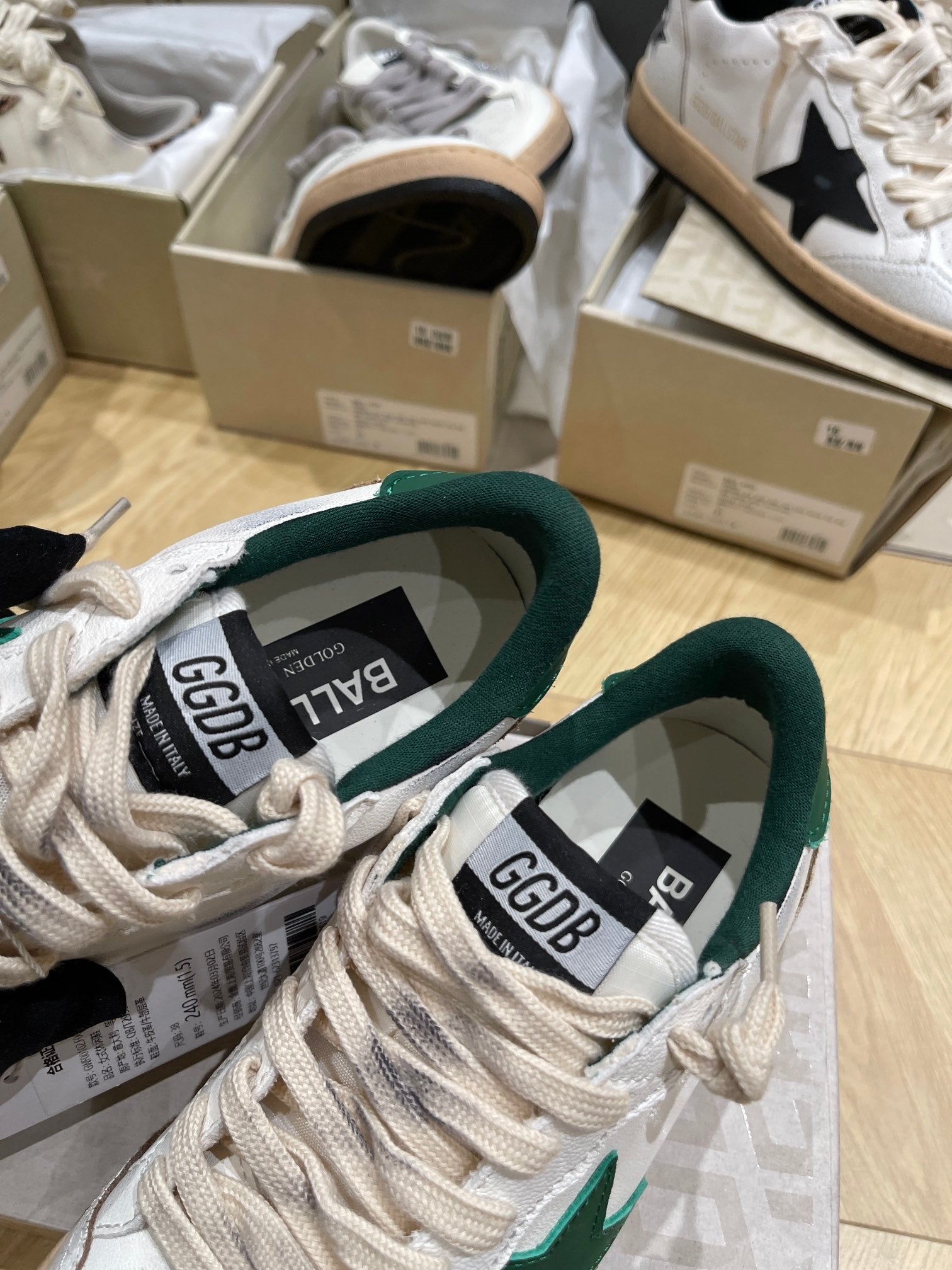 LuxluxHouse Best Quality Shoes Golden Goose