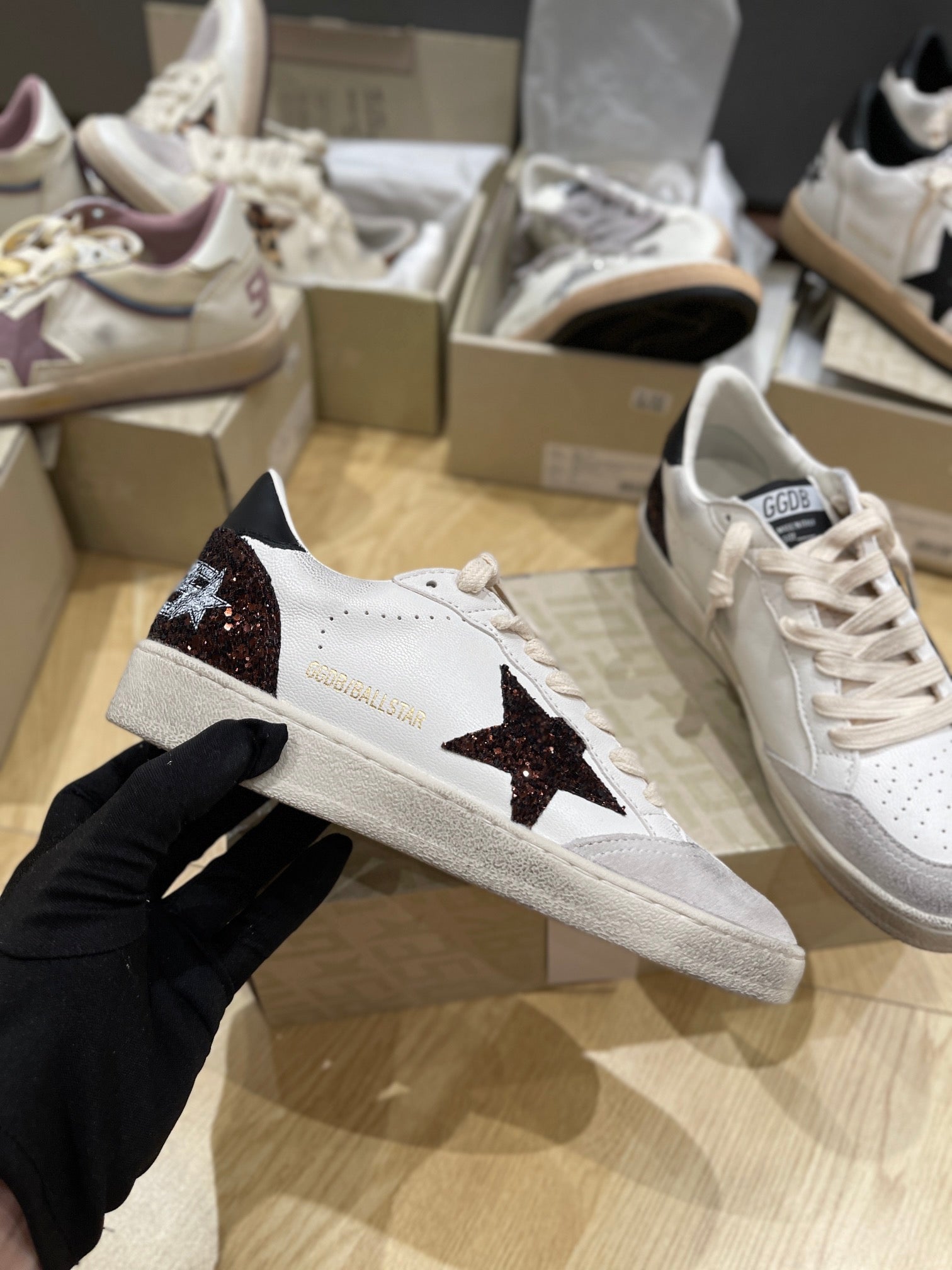 LuxluxHouse Best Quality Shoes Golden Goose
