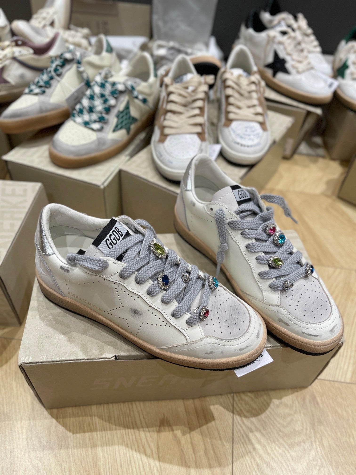 LuxluxHouse Best Quality Shoes Golden Goose