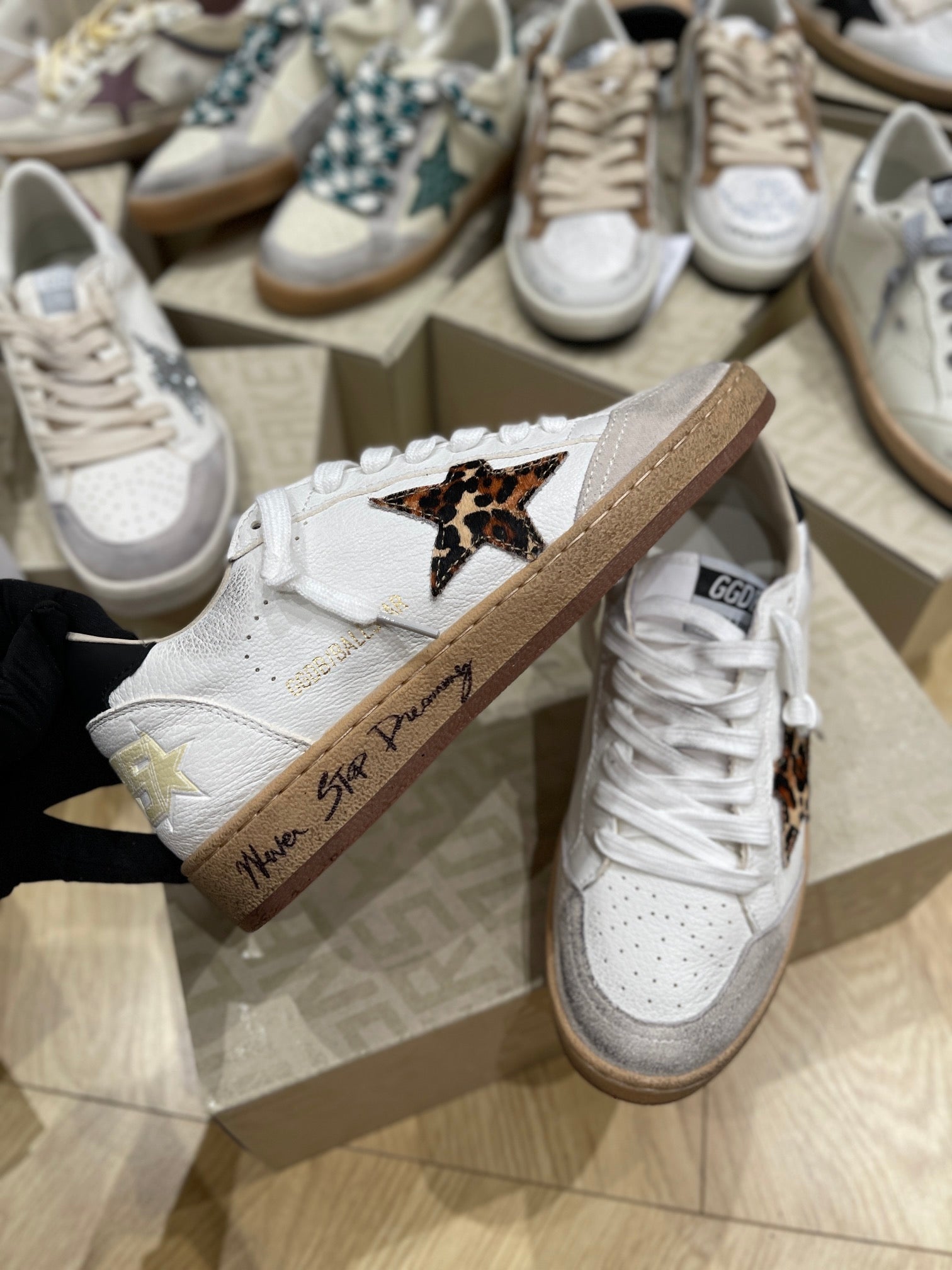 LuxluxHouse Best Quality Shoes Golden Goose