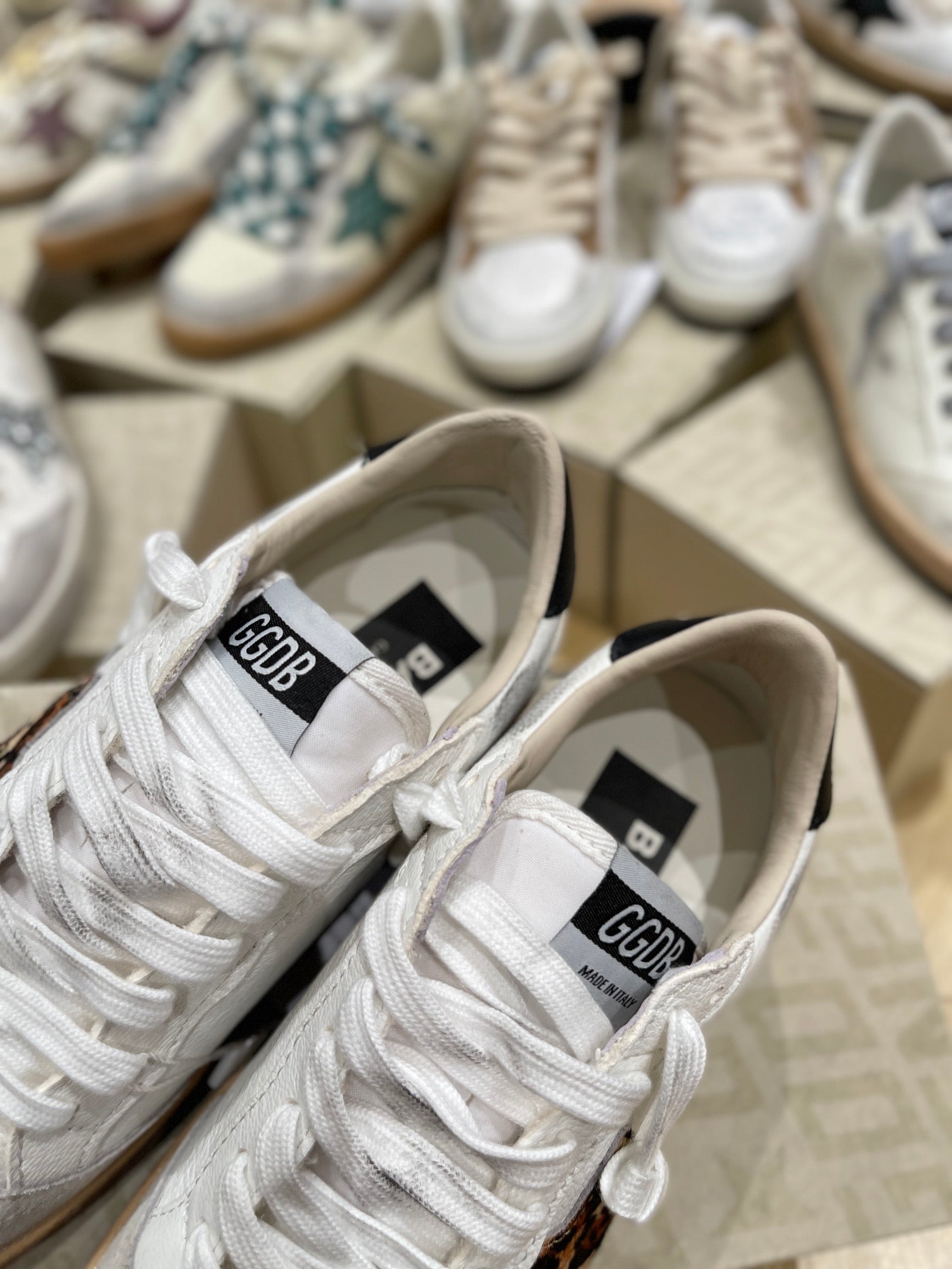 LuxluxHouse Best Quality Shoes Golden Goose