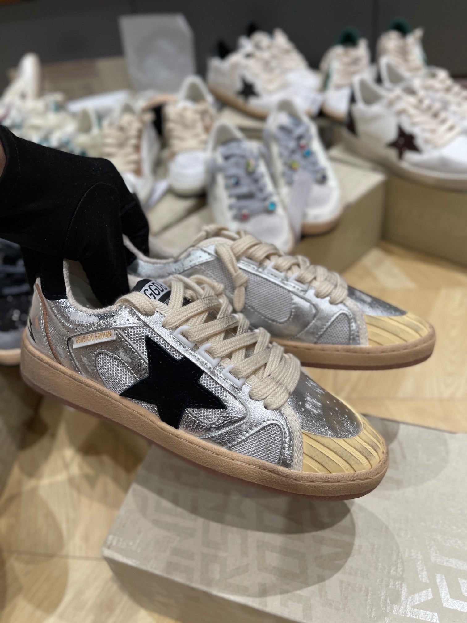 LuxluxHouse Best Quality Shoes Golden Goose