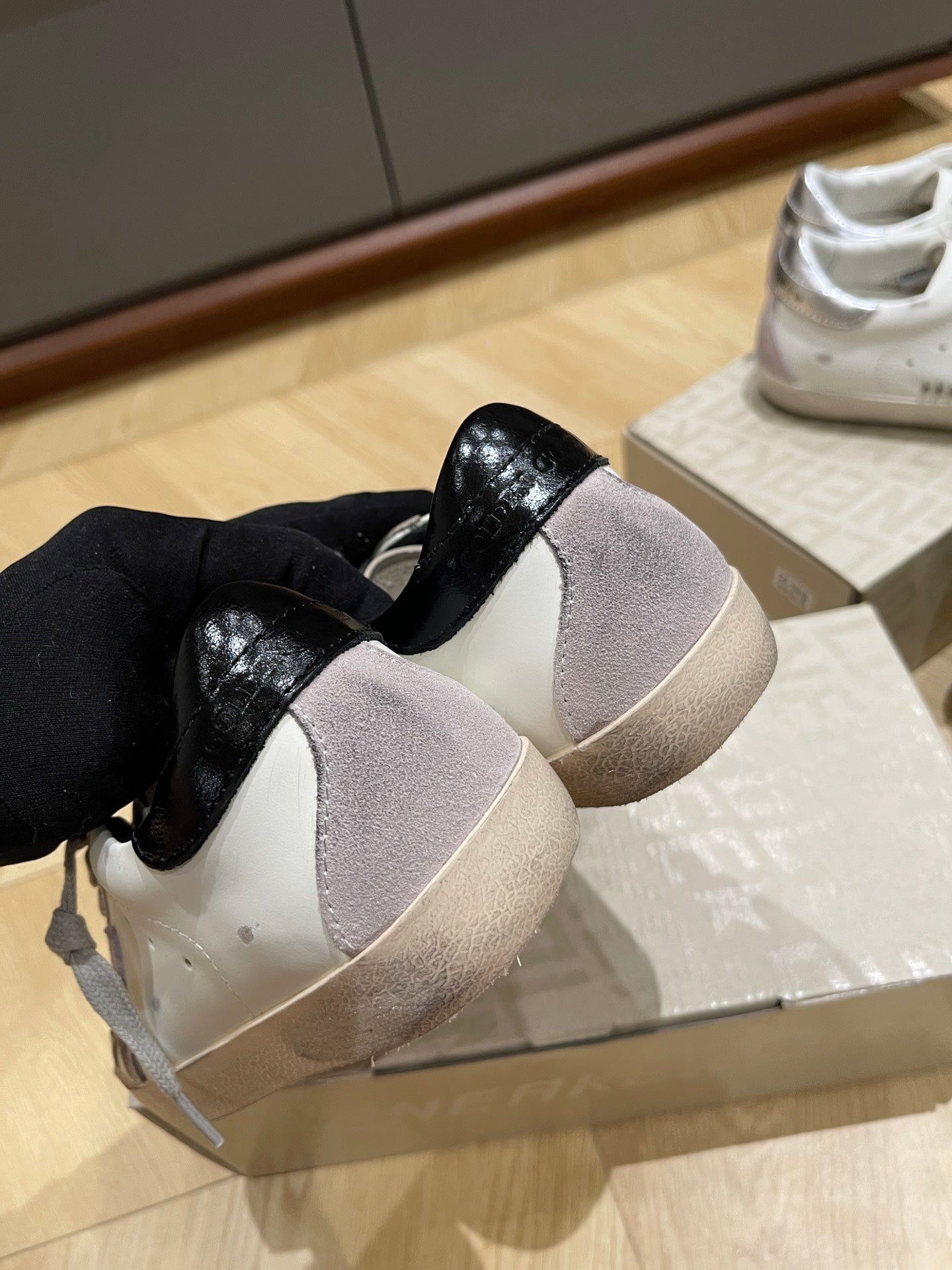 LuxluxHouse Best Quality Shoes Golden Goose