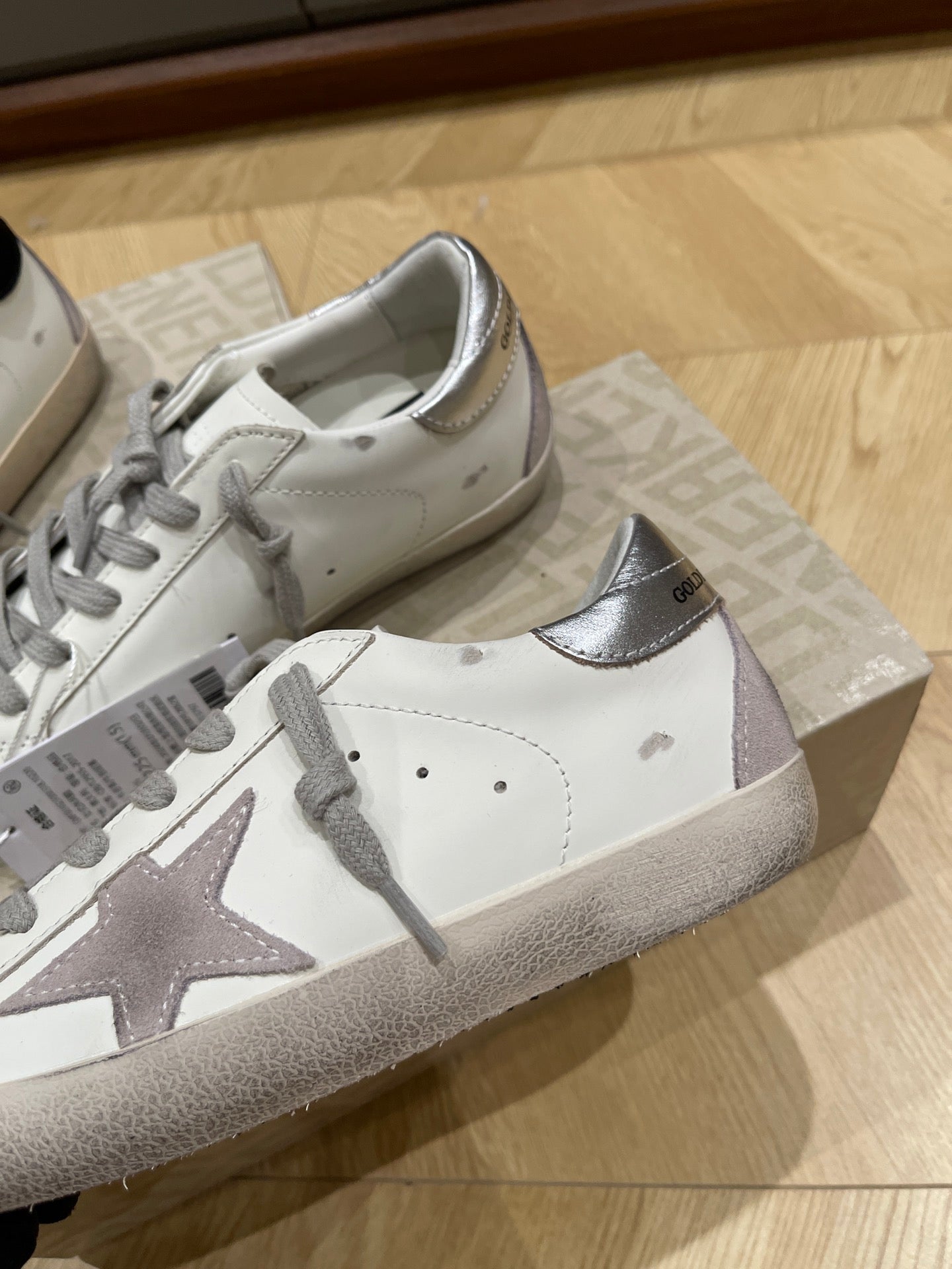 LuxluxHouse Best Quality Shoes Golden Goose