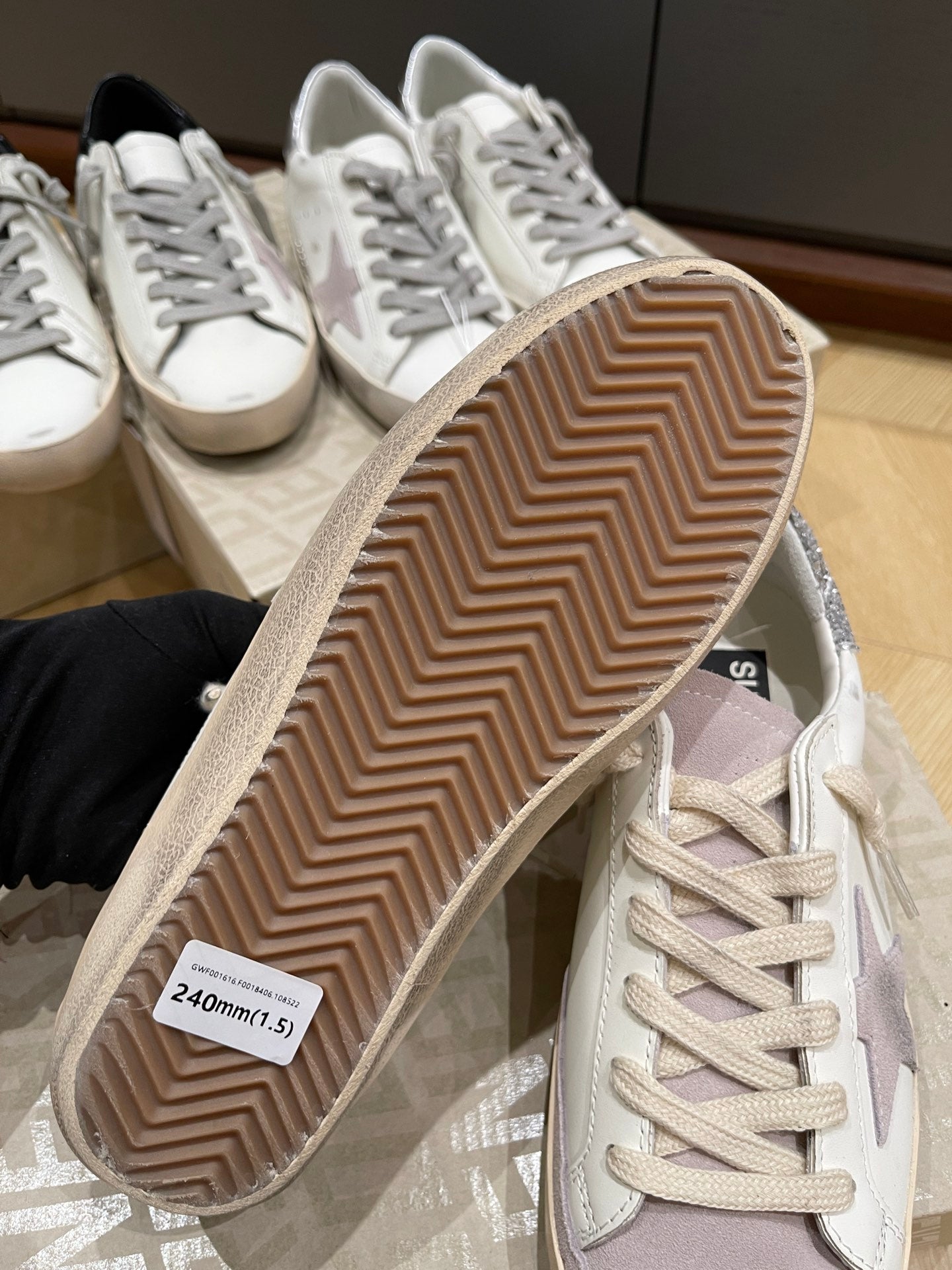 LuxluxHouse Best Quality Shoes Golden Goose