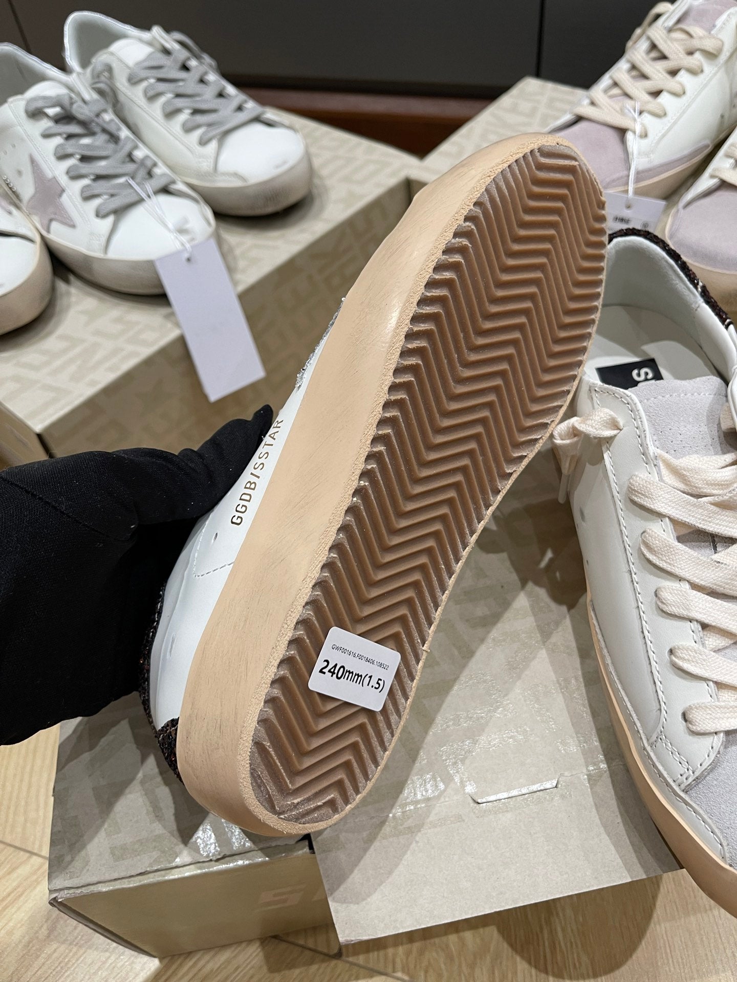 LuxluxHouse Best Quality Shoes Golden Goose