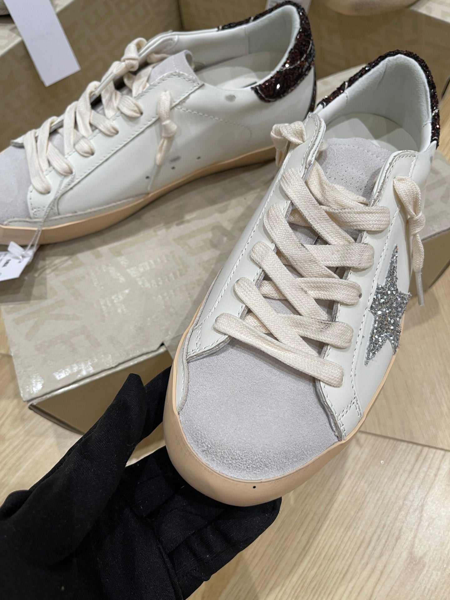 LuxluxHouse Best Quality Shoes Golden Goose