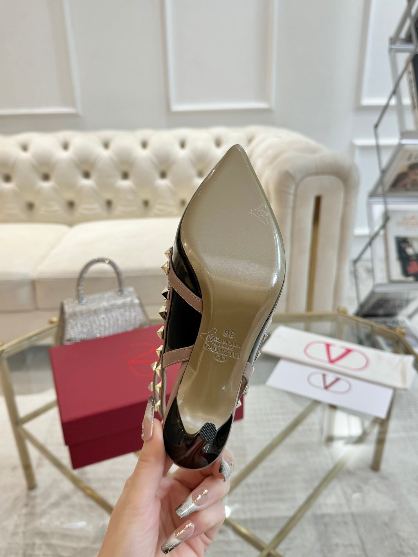 LuxluxHouse Best Quality Valentino Women Shoes