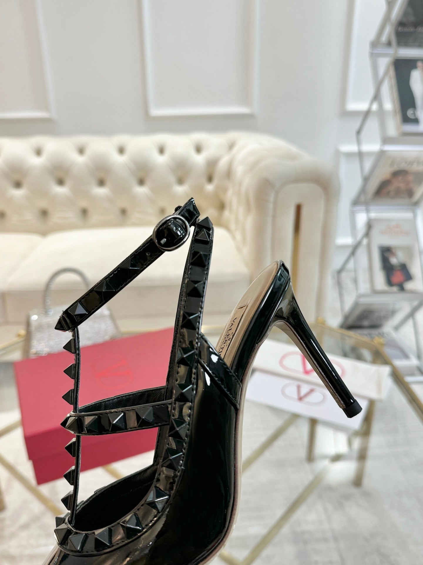 LuxluxHouse Best Quality Valentino Women Shoes