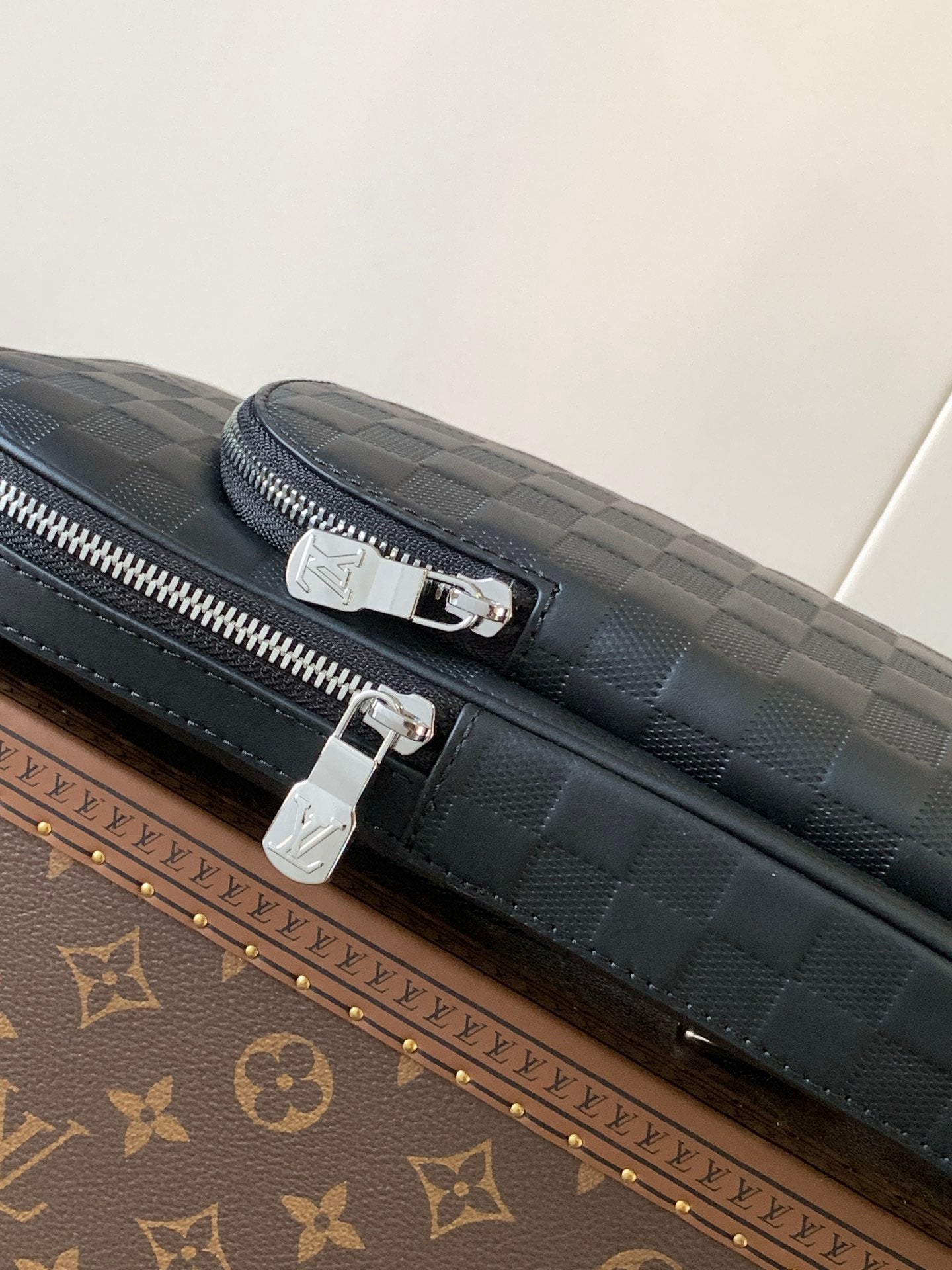 LuxluxHouse Best Quality Bags Louis Vuitton Men