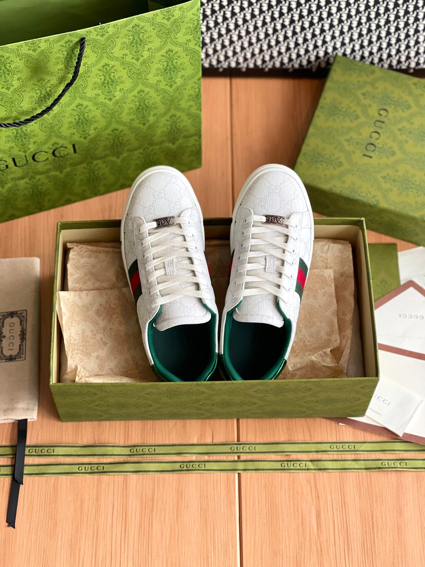 LuxluxHouse Best Quality Gucci Women Shoes