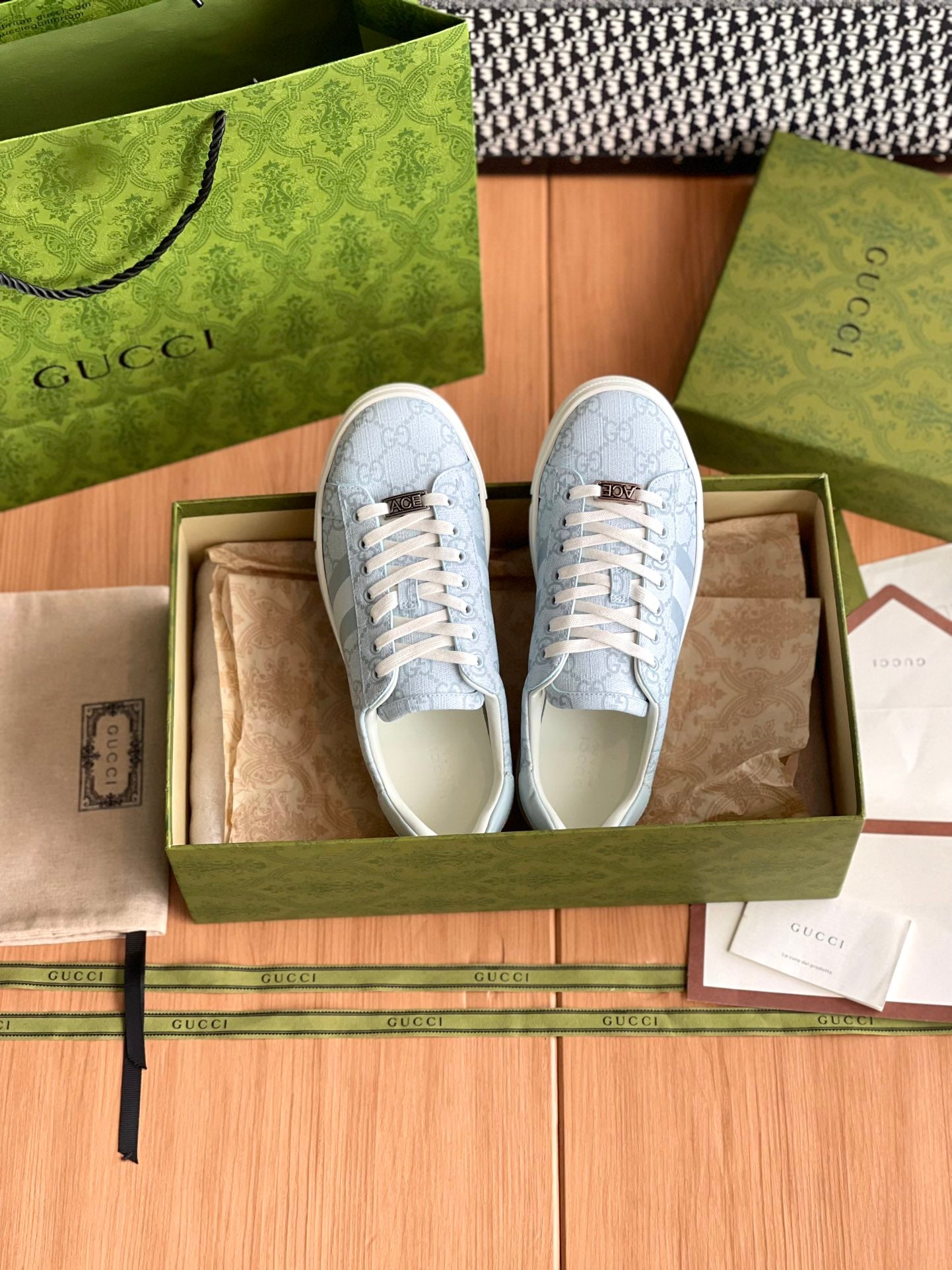 LuxluxHouse Best Quality Gucci Women Shoes