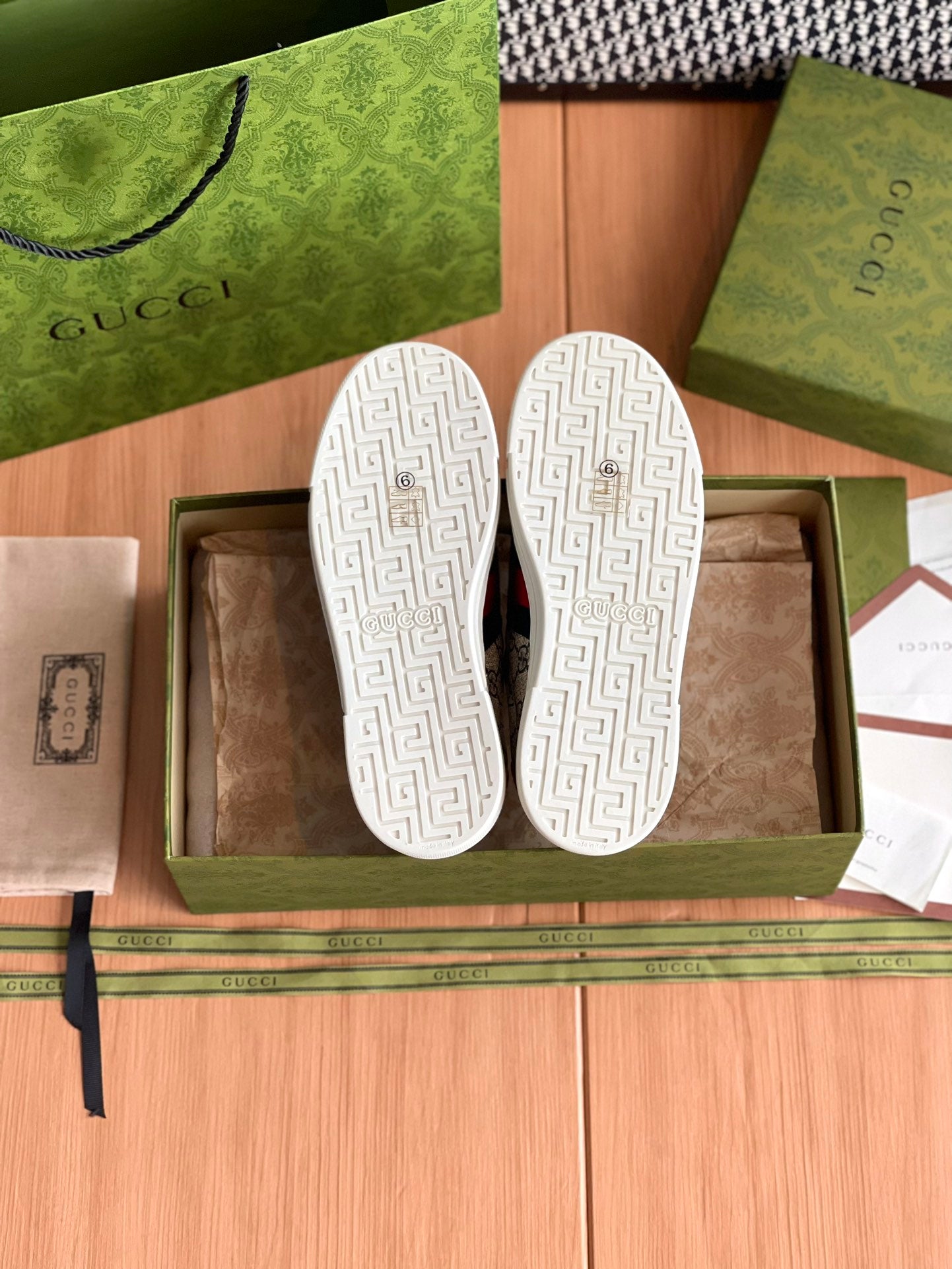 LuxluxHouse Best Quality Gucci Women Shoes