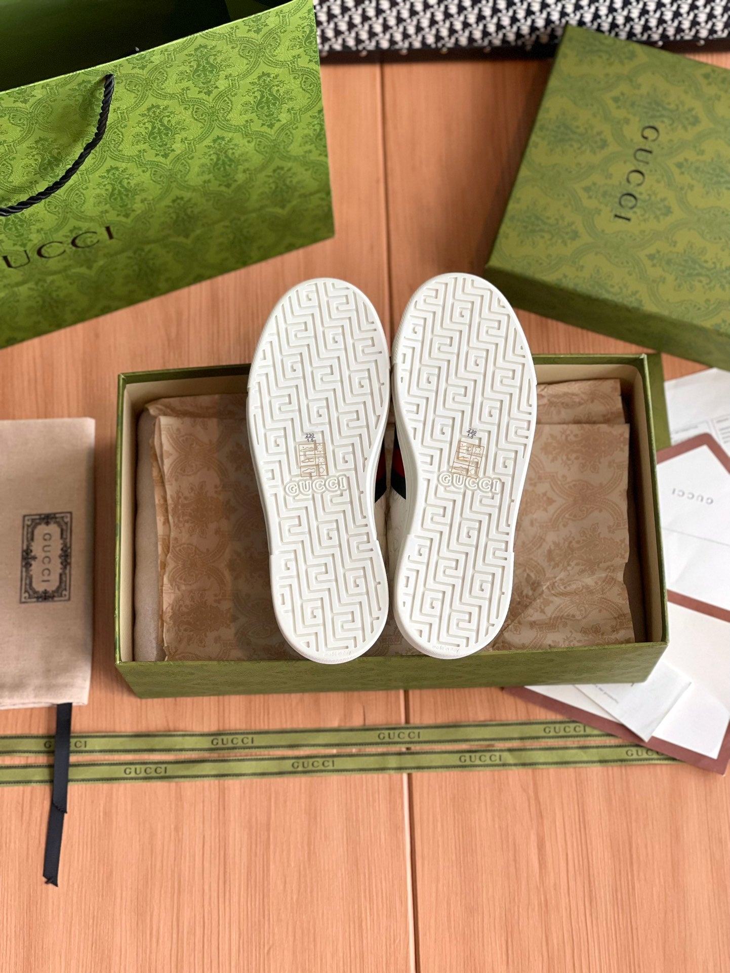 LuxluxHouse Best Quality Gucci Women Shoes