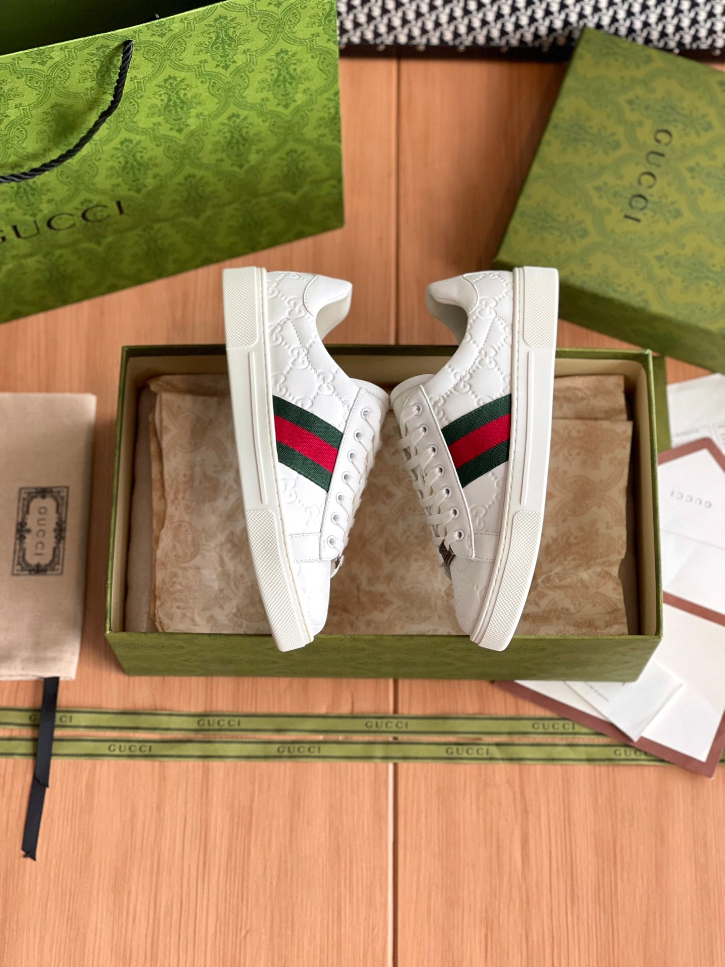 LuxluxHouse Best Quality Gucci Women Shoes