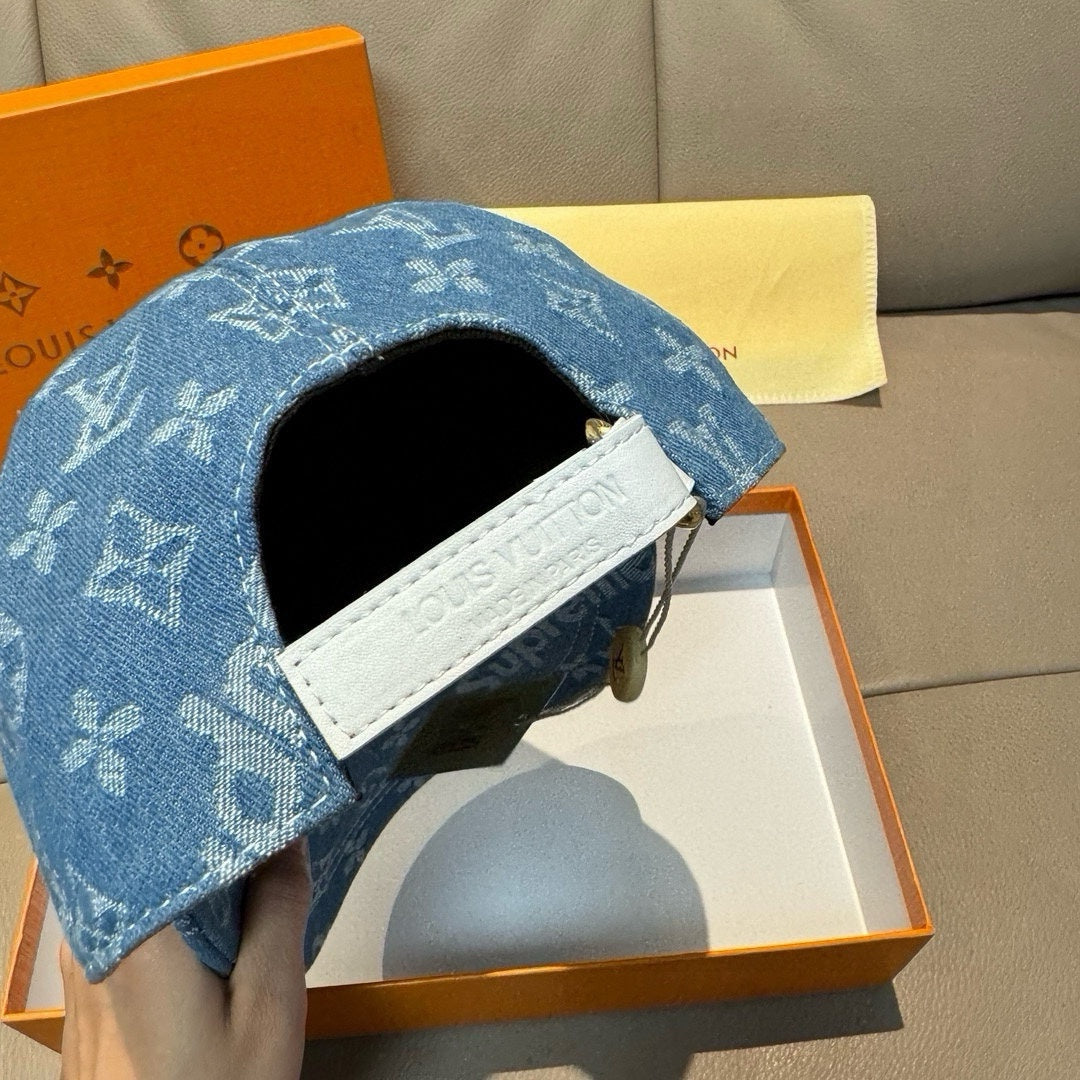 LuxluxHouse Best Quality Caps Louis Vuitton