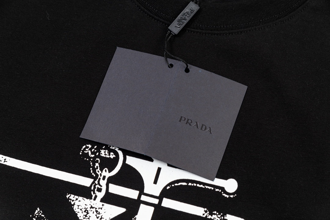 LuxluxHouse Best Quality Clothes T-shirt Prada