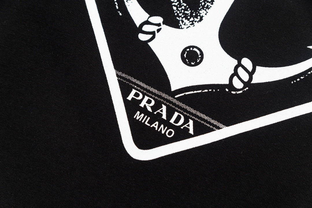 LuxluxHouse Best Quality Clothes T-shirt Prada