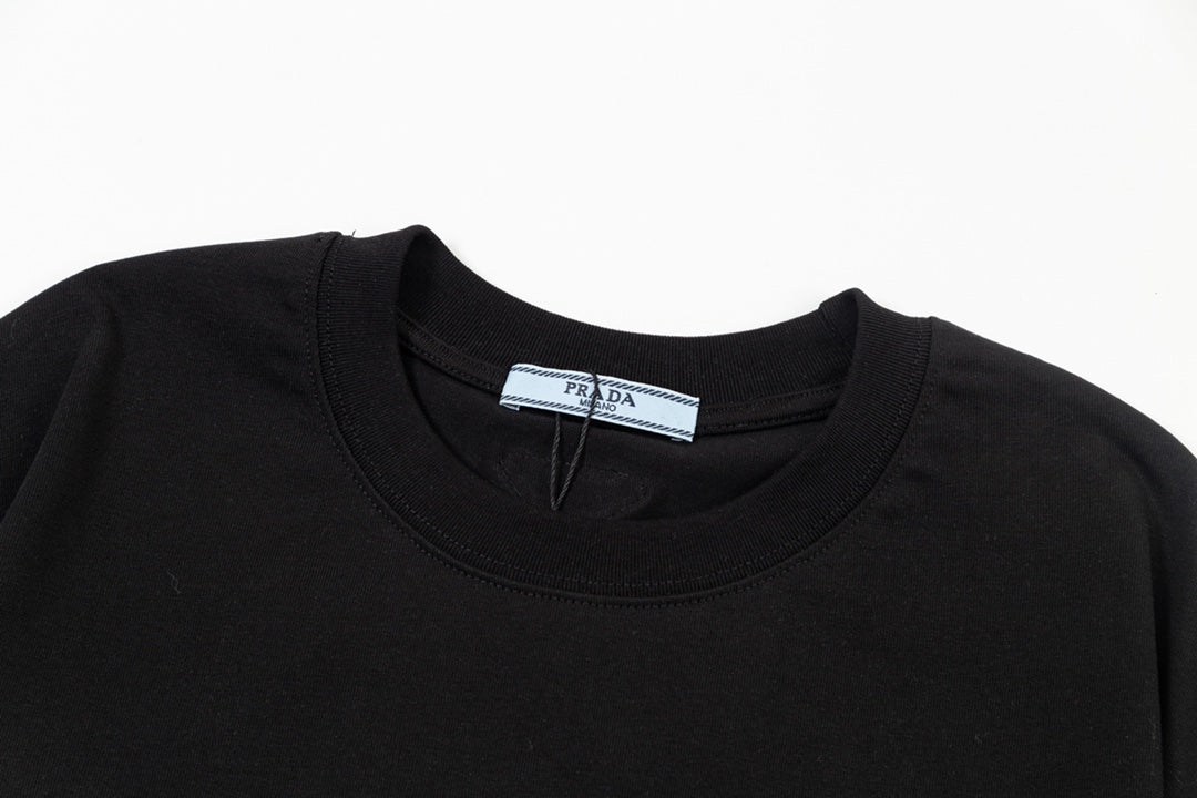 LuxluxHouse Best Quality Clothes T-shirt Prada