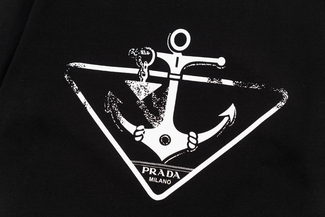 LuxluxHouse Best Quality Clothes T-shirt Prada