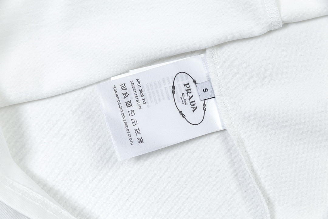 LuxluxHouse Best Quality Clothes T-shirt Prada