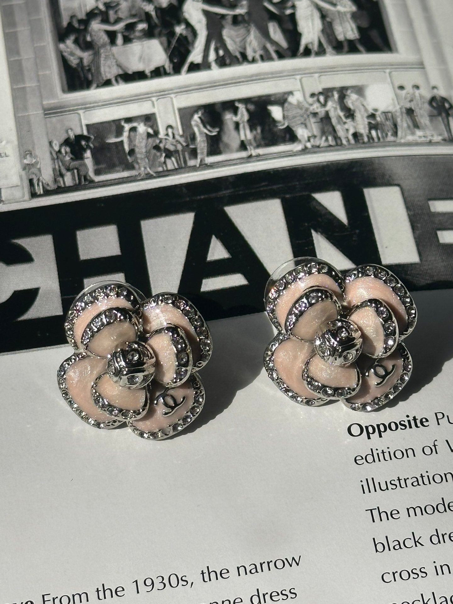 LuxluxHouse Low Price And High Quality Accessories Chanel