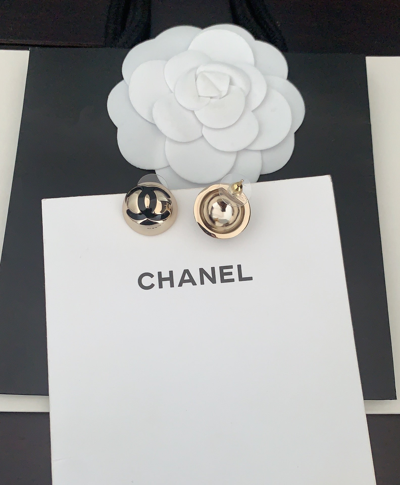 LuxluxHouse Best Quality Accessories Chanel