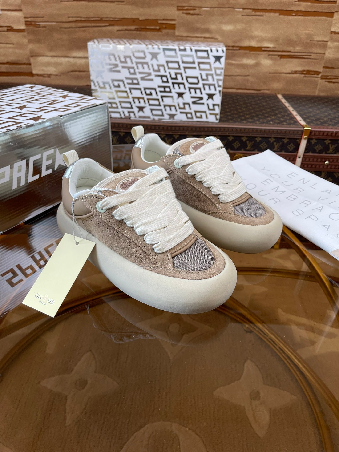 LuxluxHouse Best Quality Shoes Golden Goose