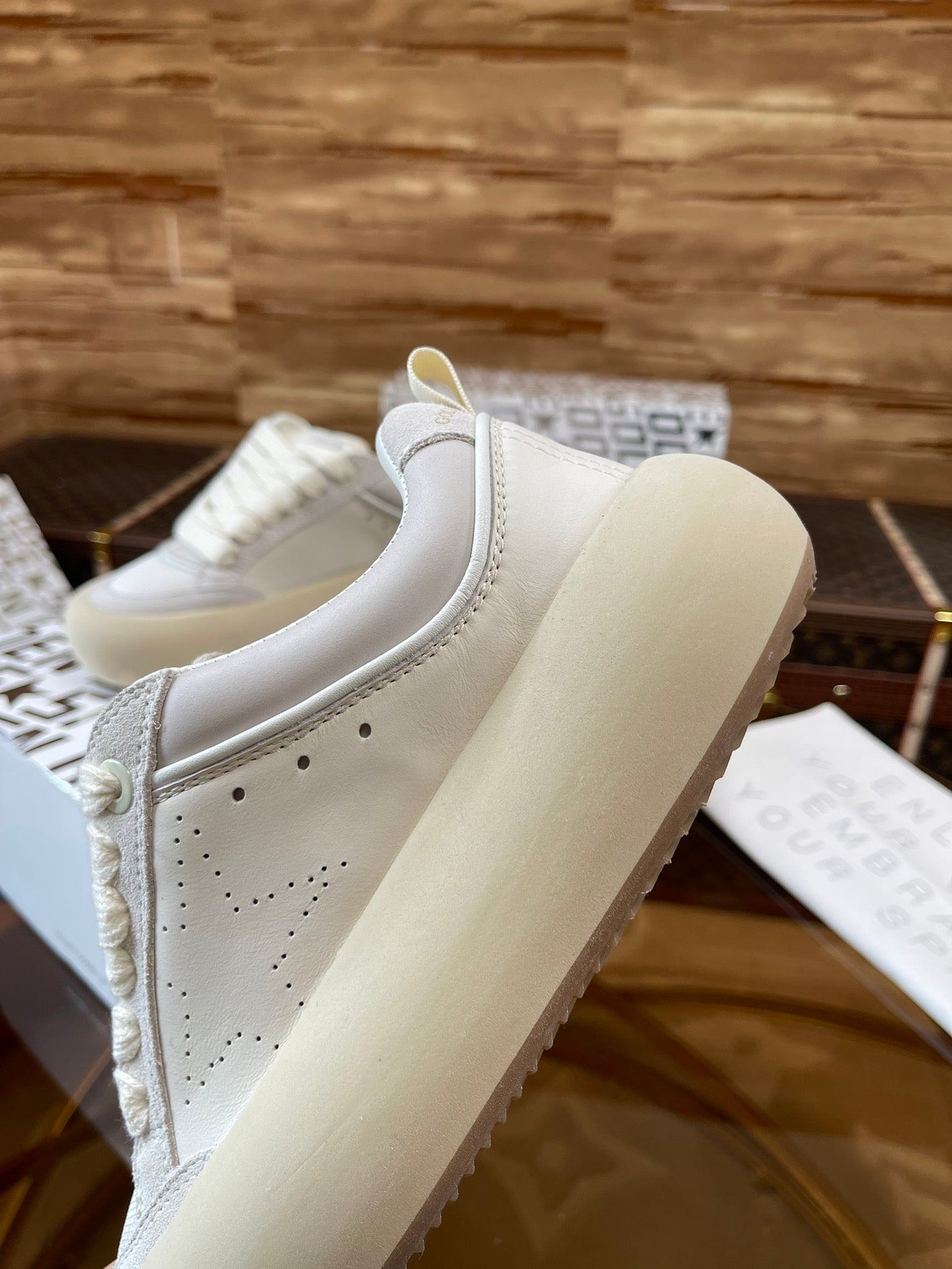 LuxluxHouse Best Quality Shoes Golden Goose