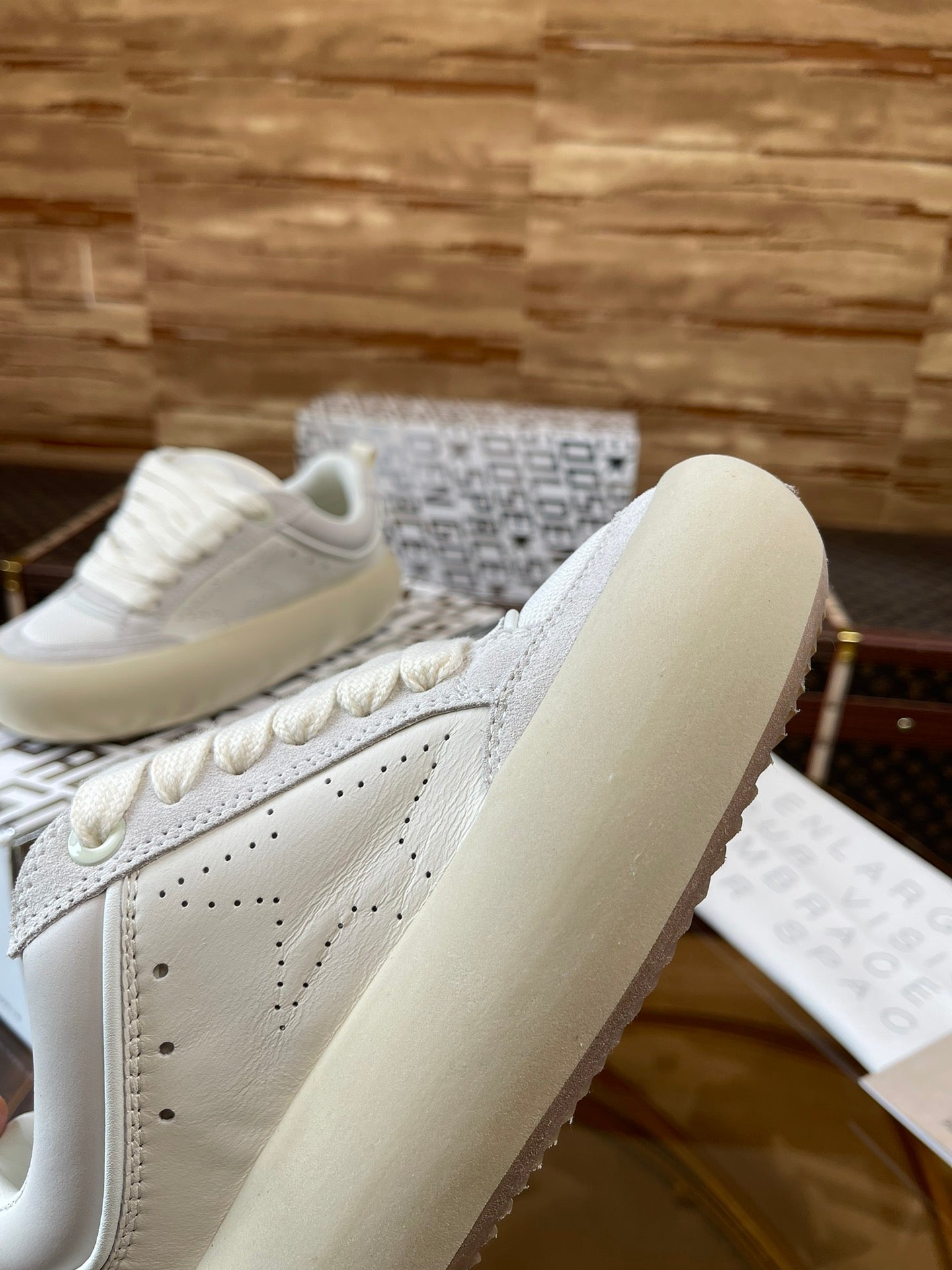 LuxluxHouse Best Quality Shoes Golden Goose