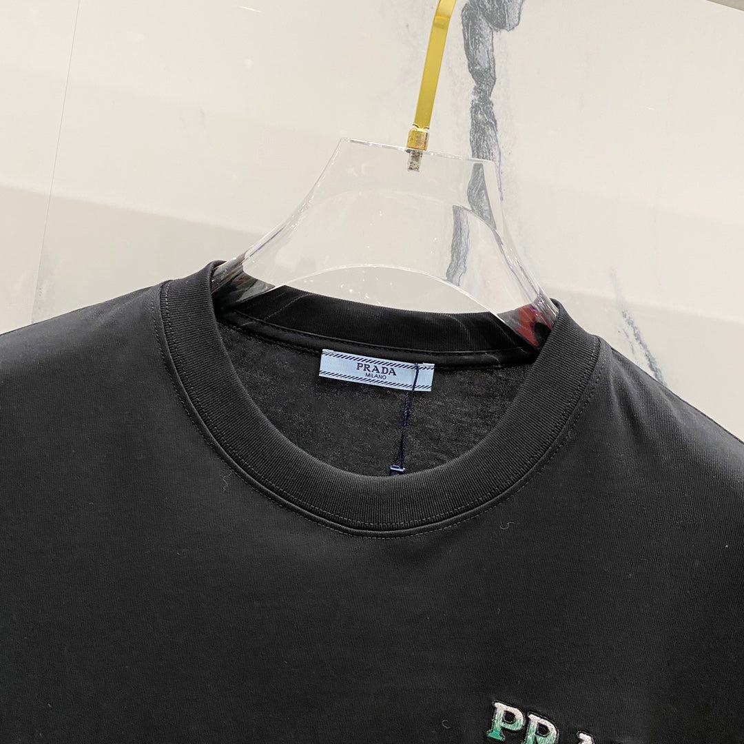 LuxluxHouse Best Quality Clothes T-shirt Prada