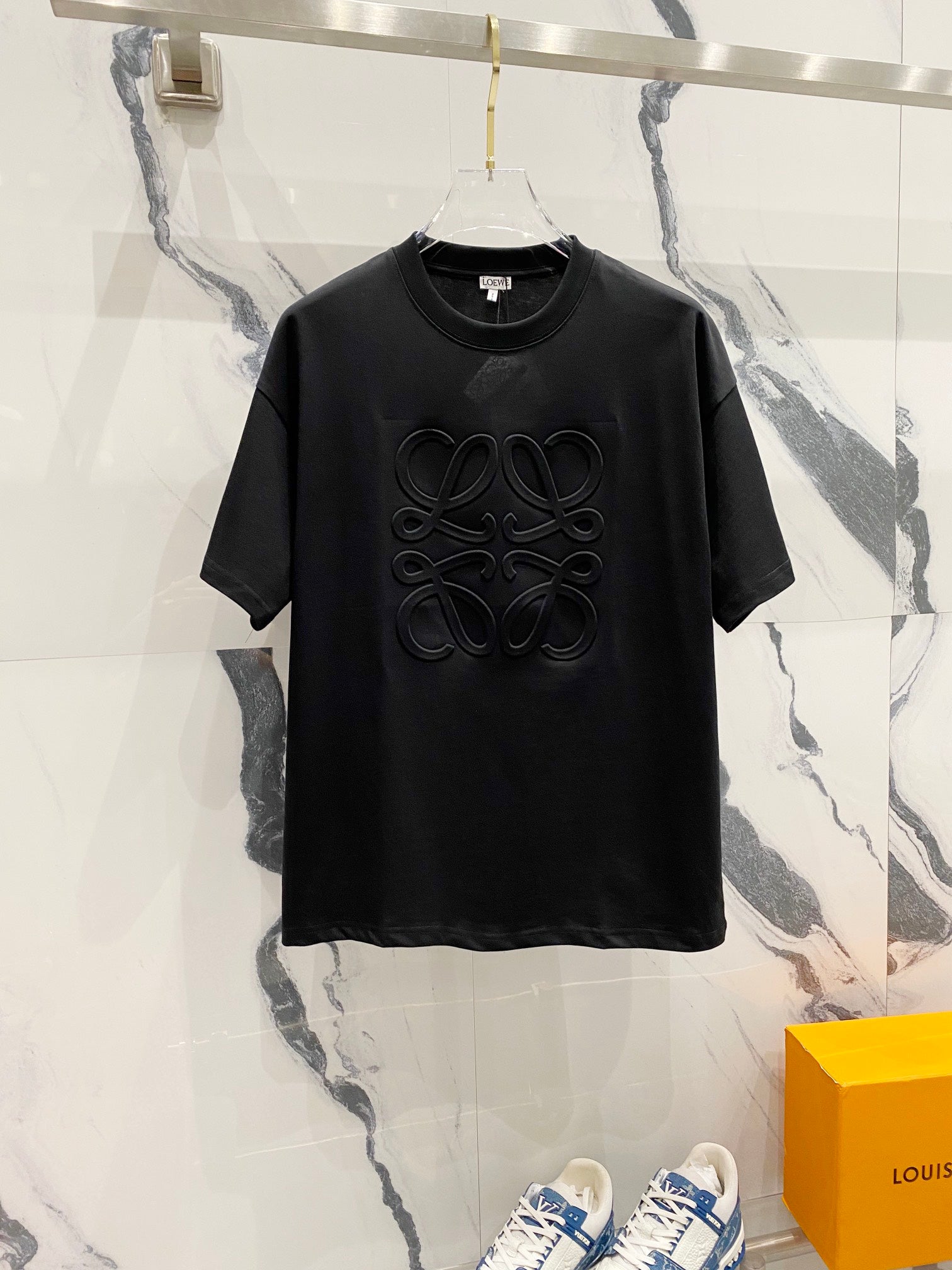 LuxluxHouse Best Quality Clothes T-shirt Loewe