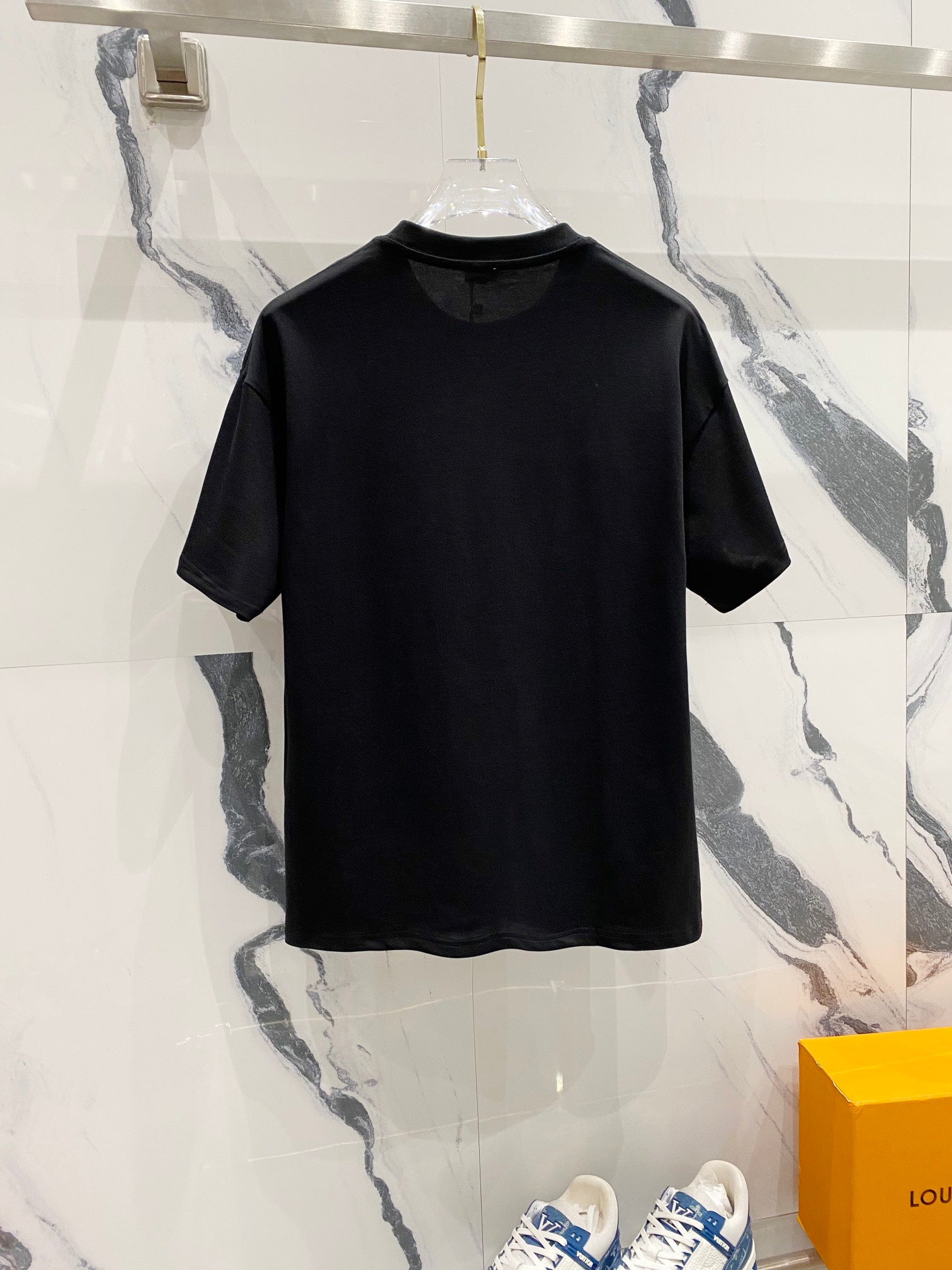 LuxluxHouse Best Quality Clothes T-shirt Loewe