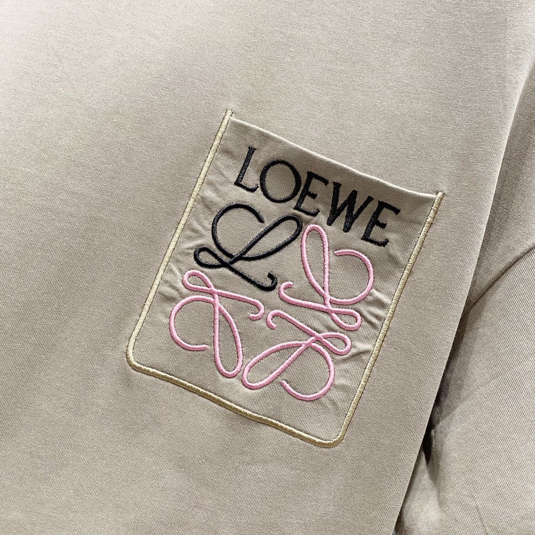 LuxluxHouse Best Quality Clothes T-shirt Loewe