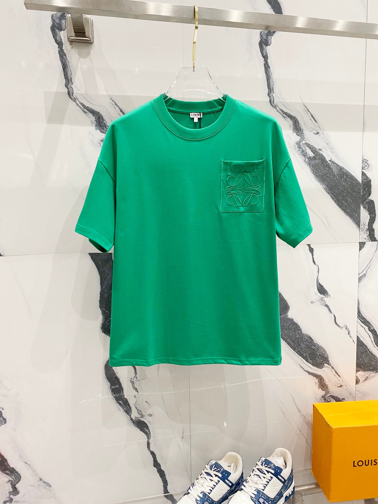 LuxluxHouse Best Quality Clothes T-shirt Loewe