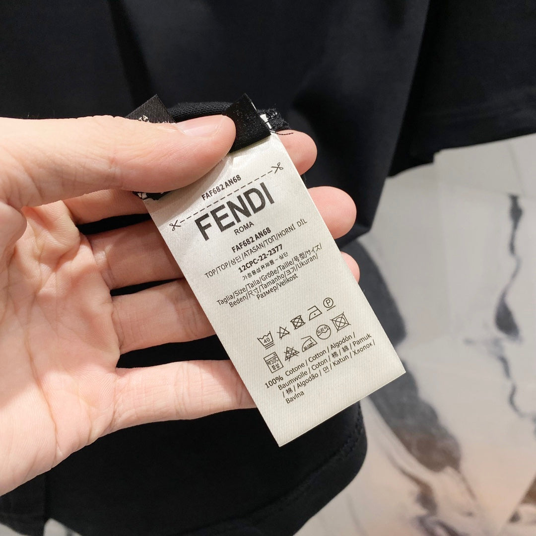 LuxluxHouse Best Quality Clothes Fendi T-shirt